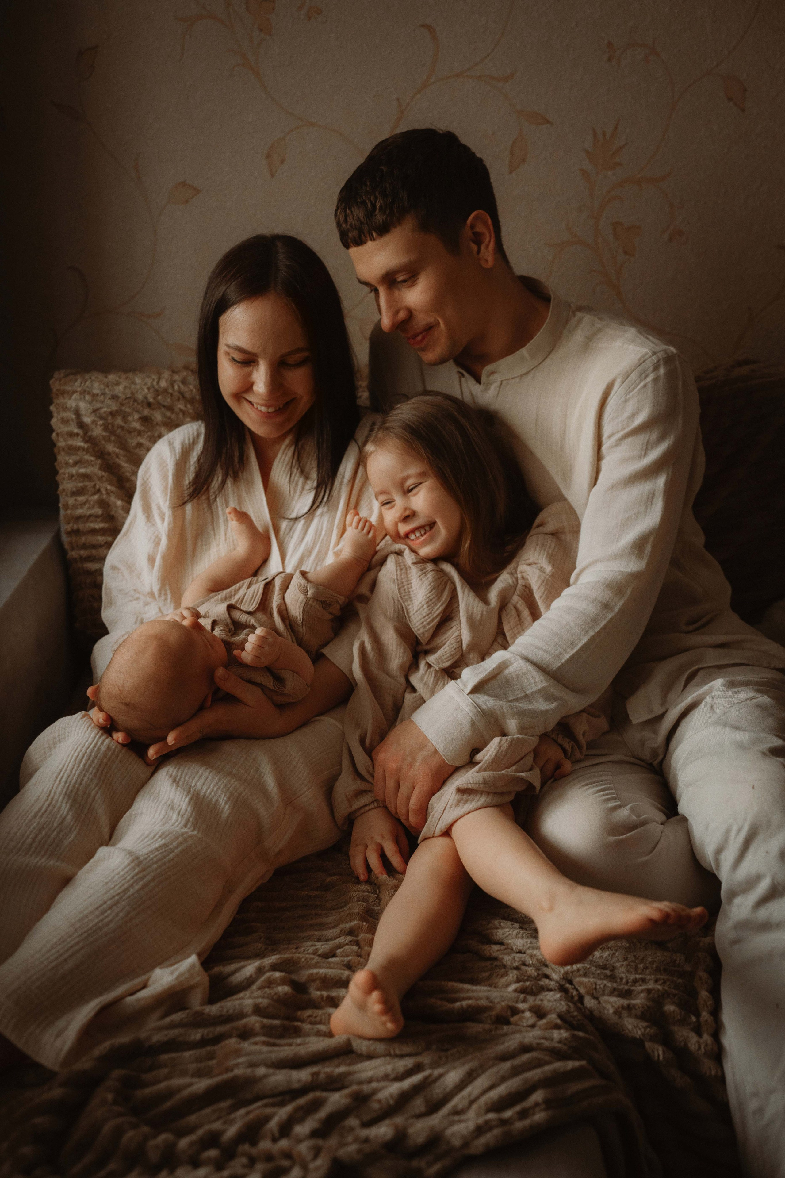 Ваня, Лера, Алиса и Кирюша. Семейный фотограф • Домашние съемки в Нижнем Новгороде