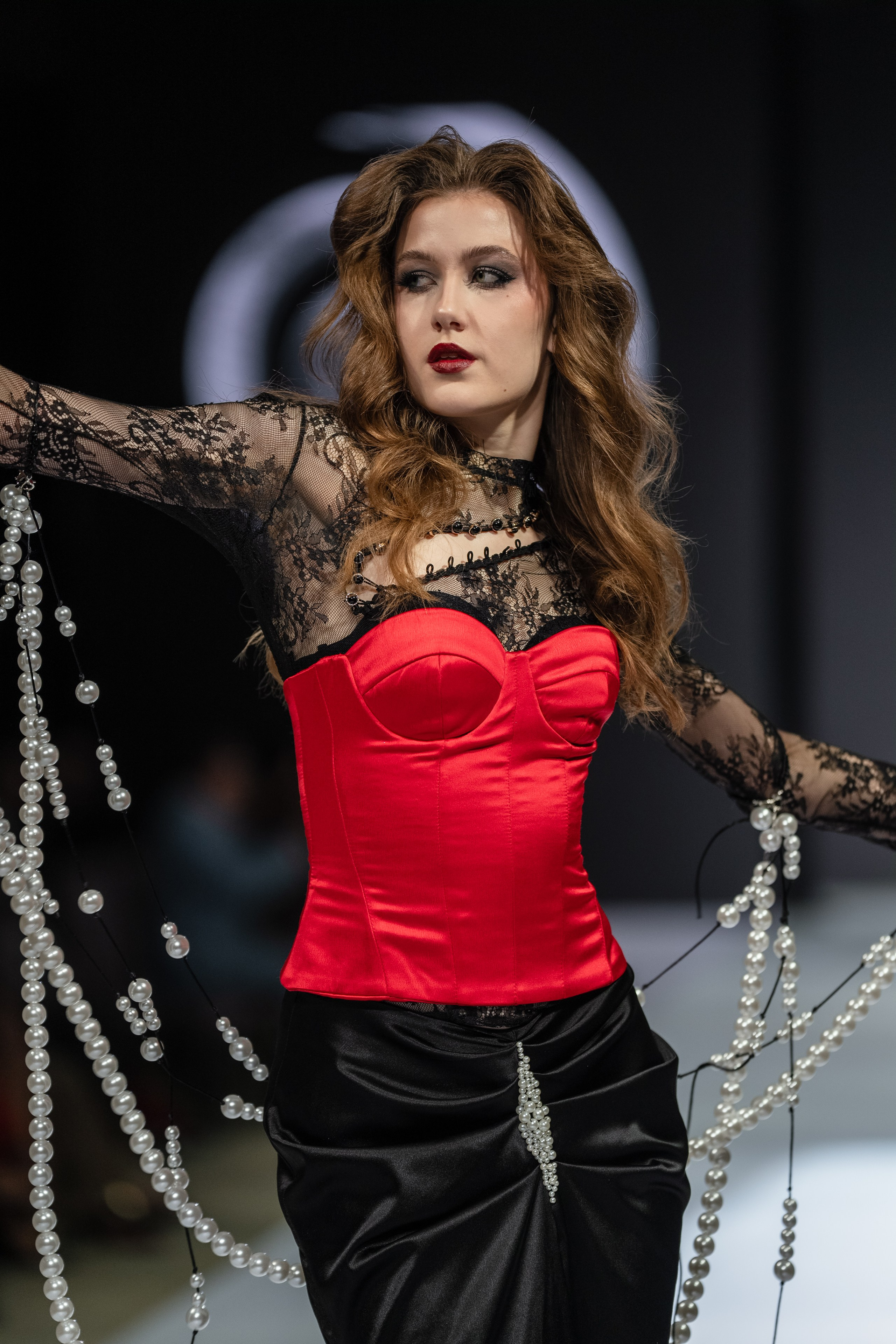 Eurasia Fashion Week Tomoyov. Сайт Алматинского НЮ АРТ, будуар и фэшн фотографа Дениса Карпенко