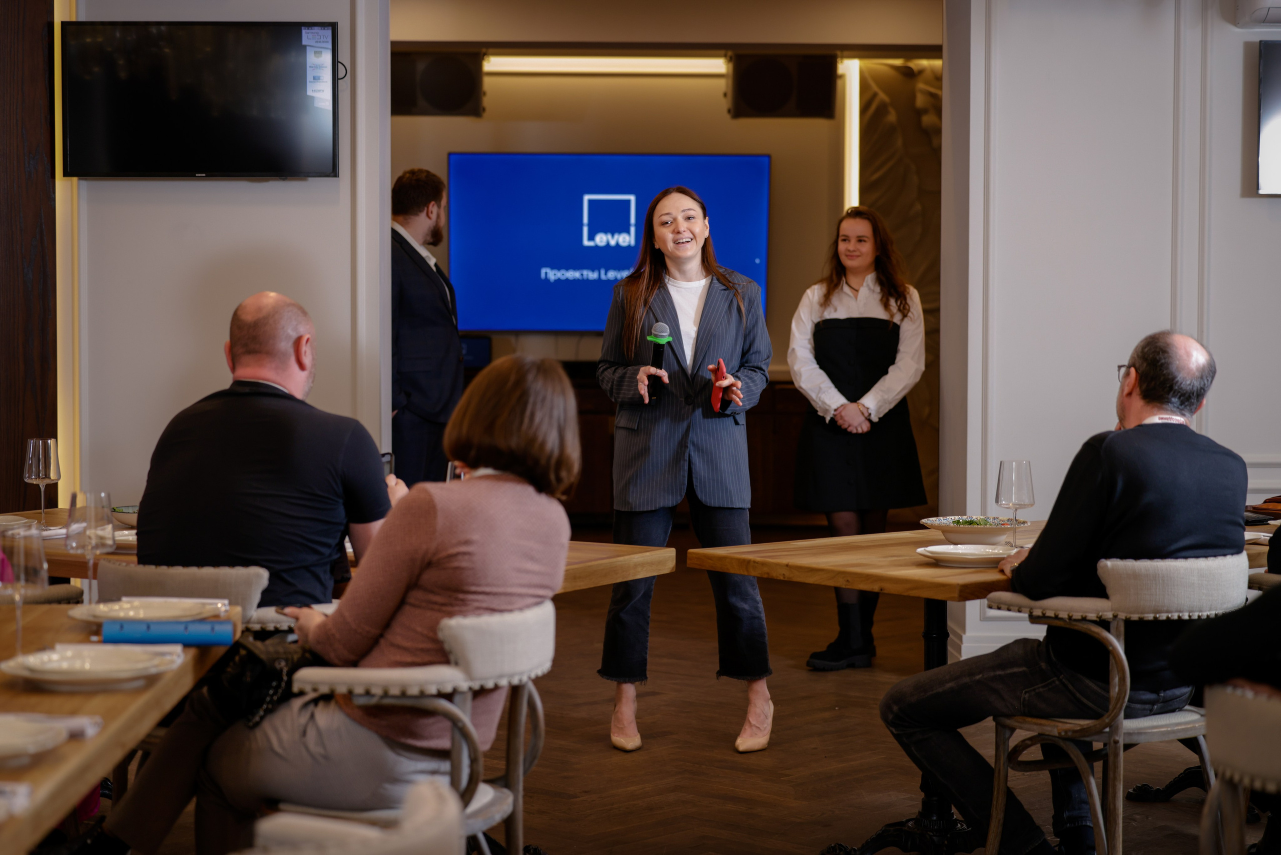Бизнесс завтрак Level Group. Свадебный фотограф Астрахань