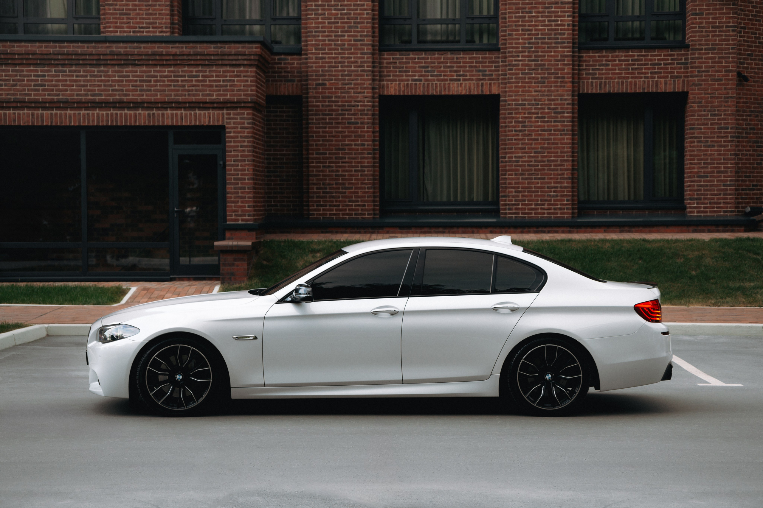 BMW 530d F10. Автомобильный фотограф и видеограф в Новосибирске|Александра Косухина
