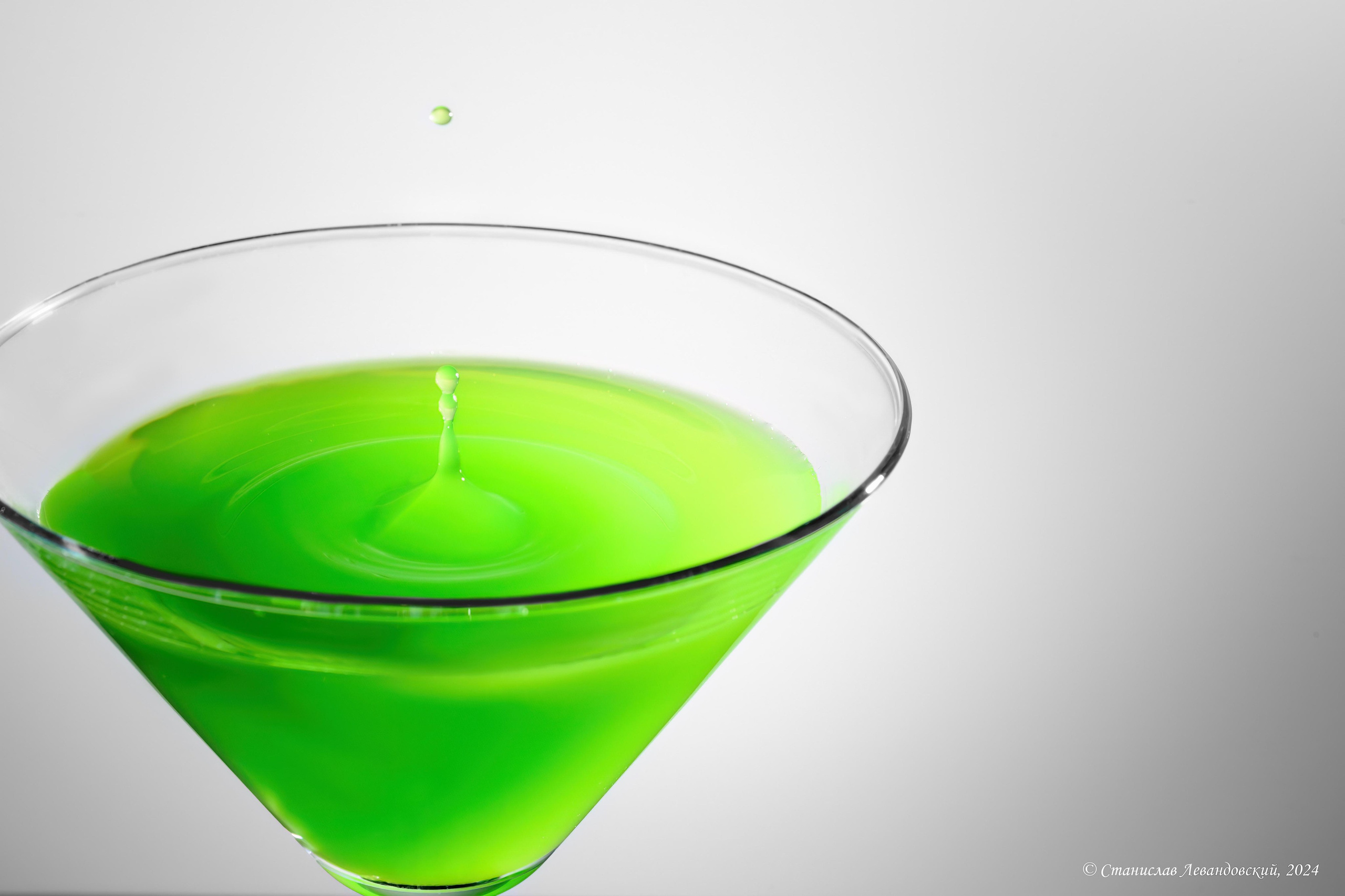 Предметы с глянцевой поверхностью. Предметный фотограф в Москве Станислав Левандовский