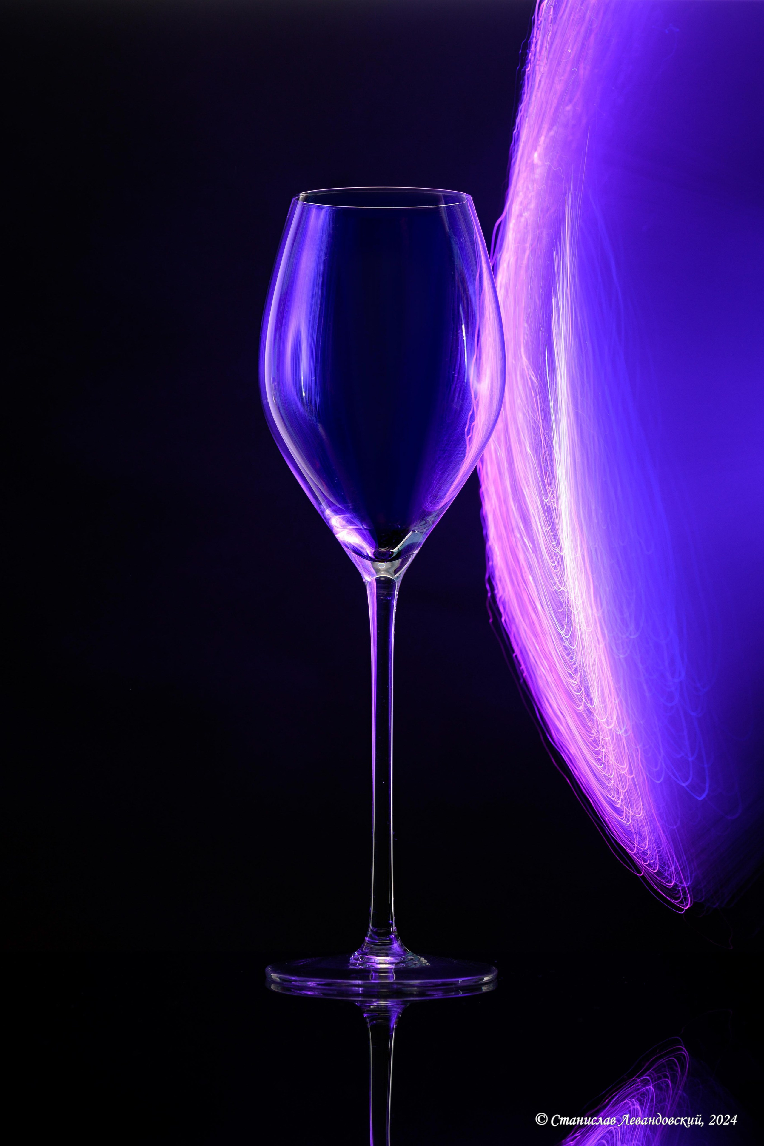 Предметы с глянцевой поверхностью. Предметный фотограф в Москве Станислав Левандовский