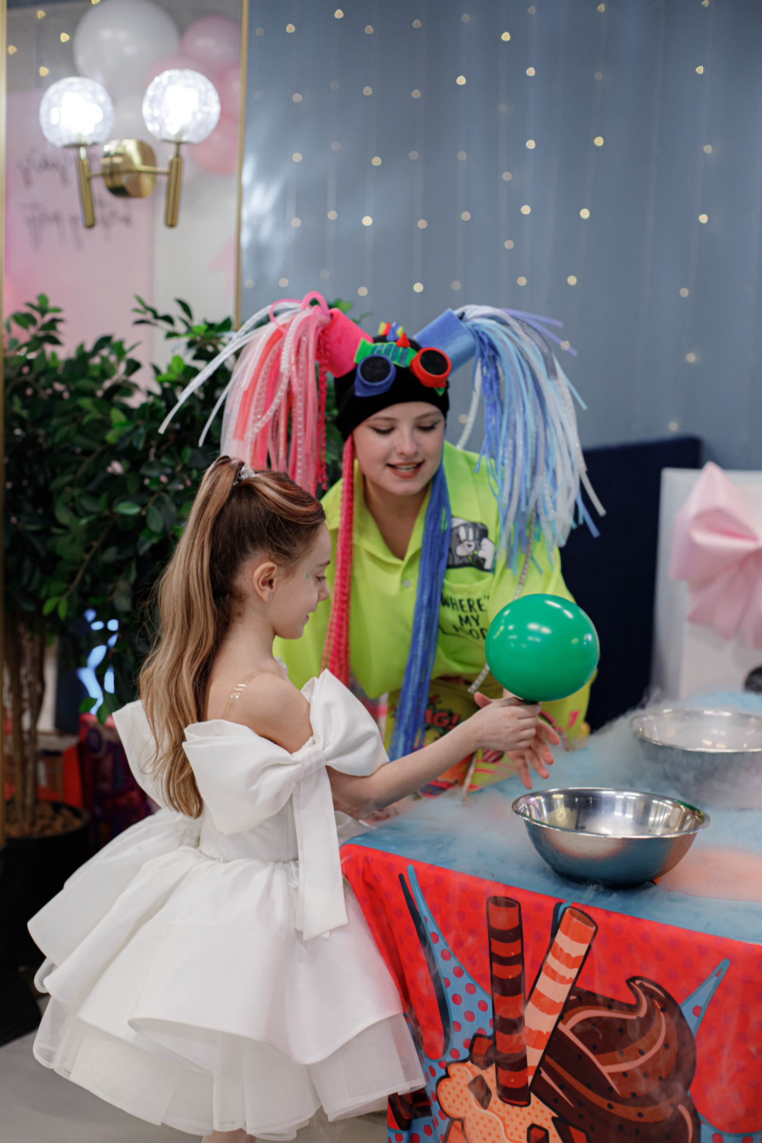 ASIA'S BIRTHDAY PARTY. Photokarish