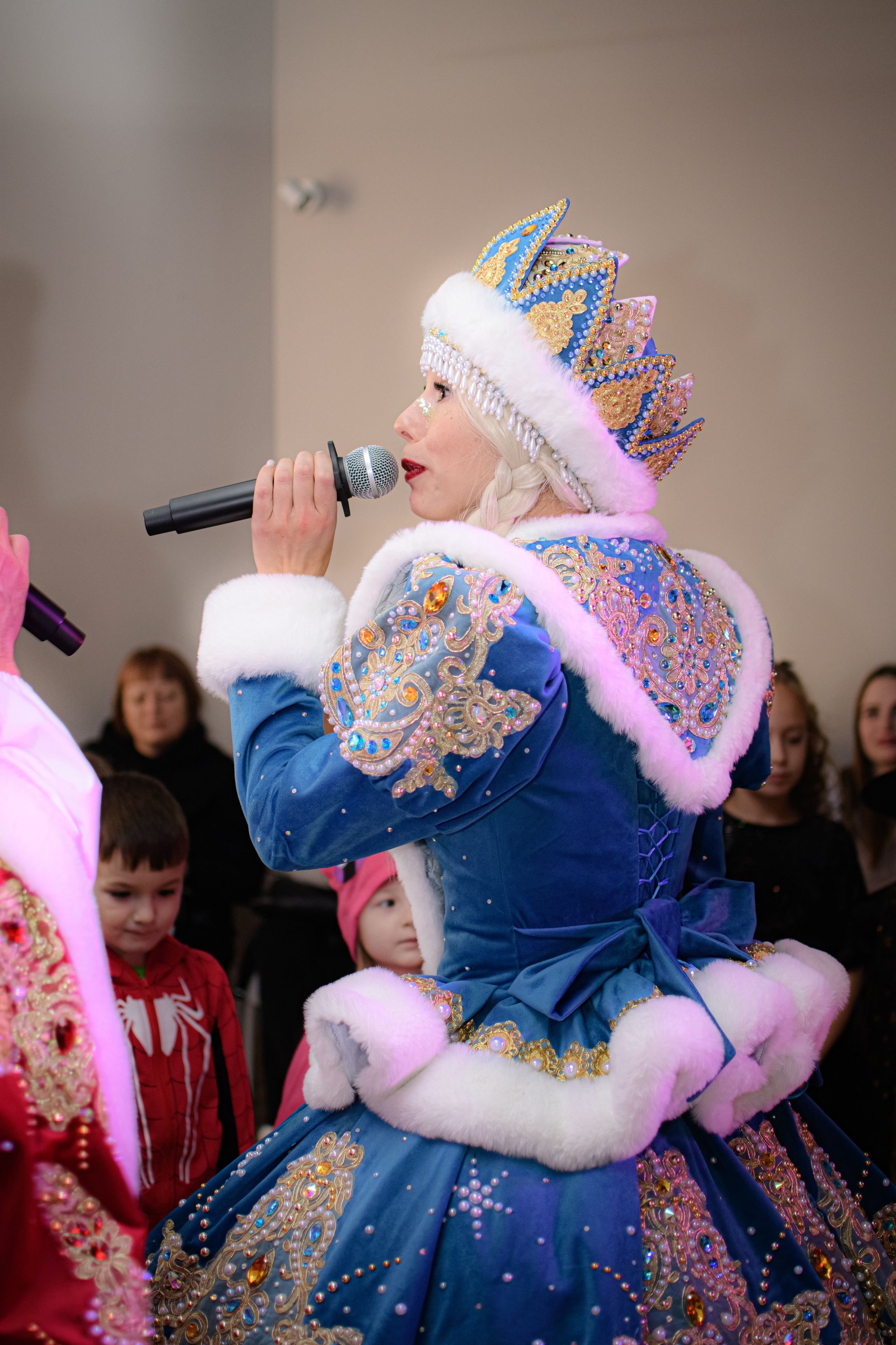 HAPPY NEW YEAR. Photokarish