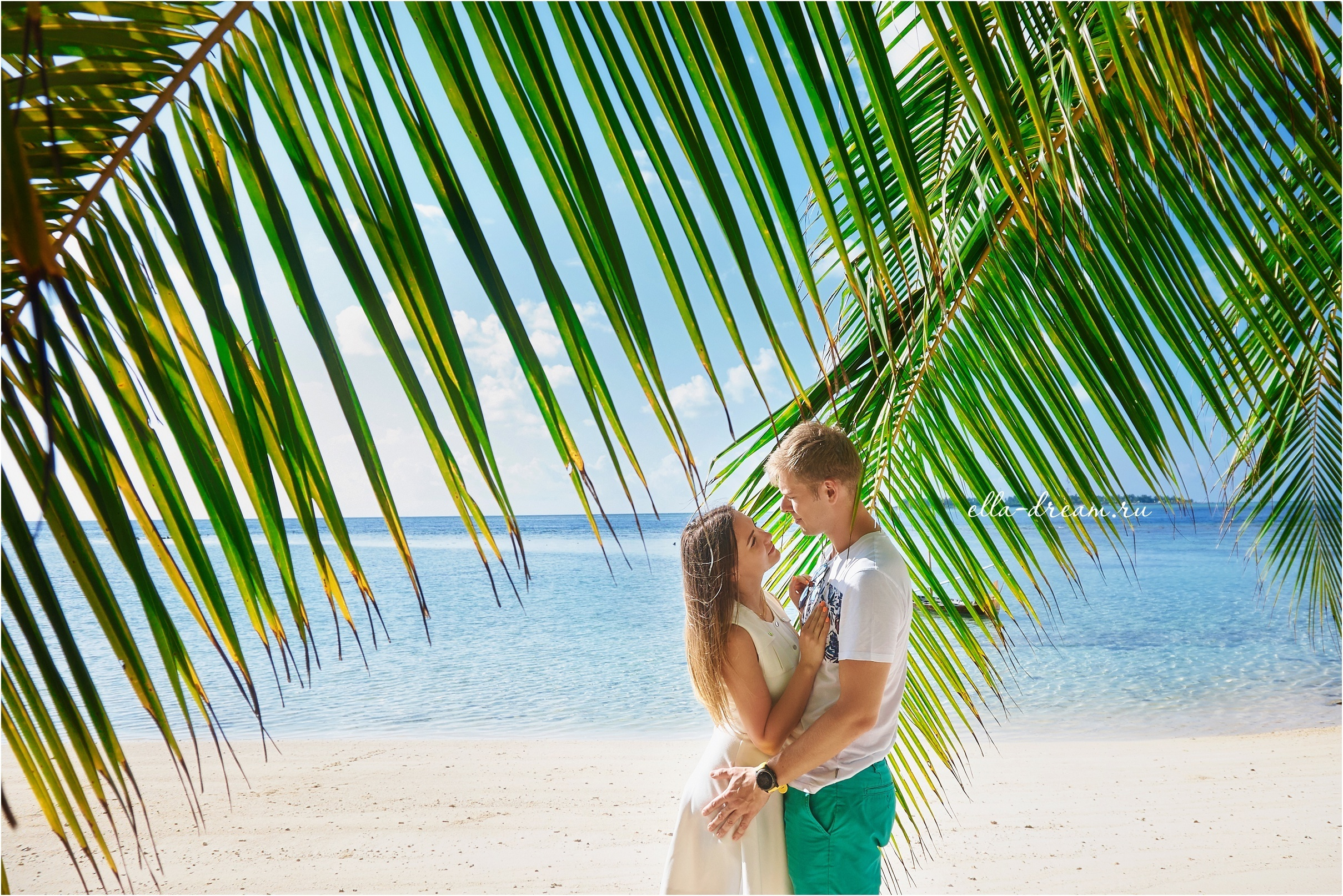 Фотосессия двух влюбленных на райских Мальдивских островах. Семейный и свадебный фотограф в Москве Пушкино Элеонора Янбухтина