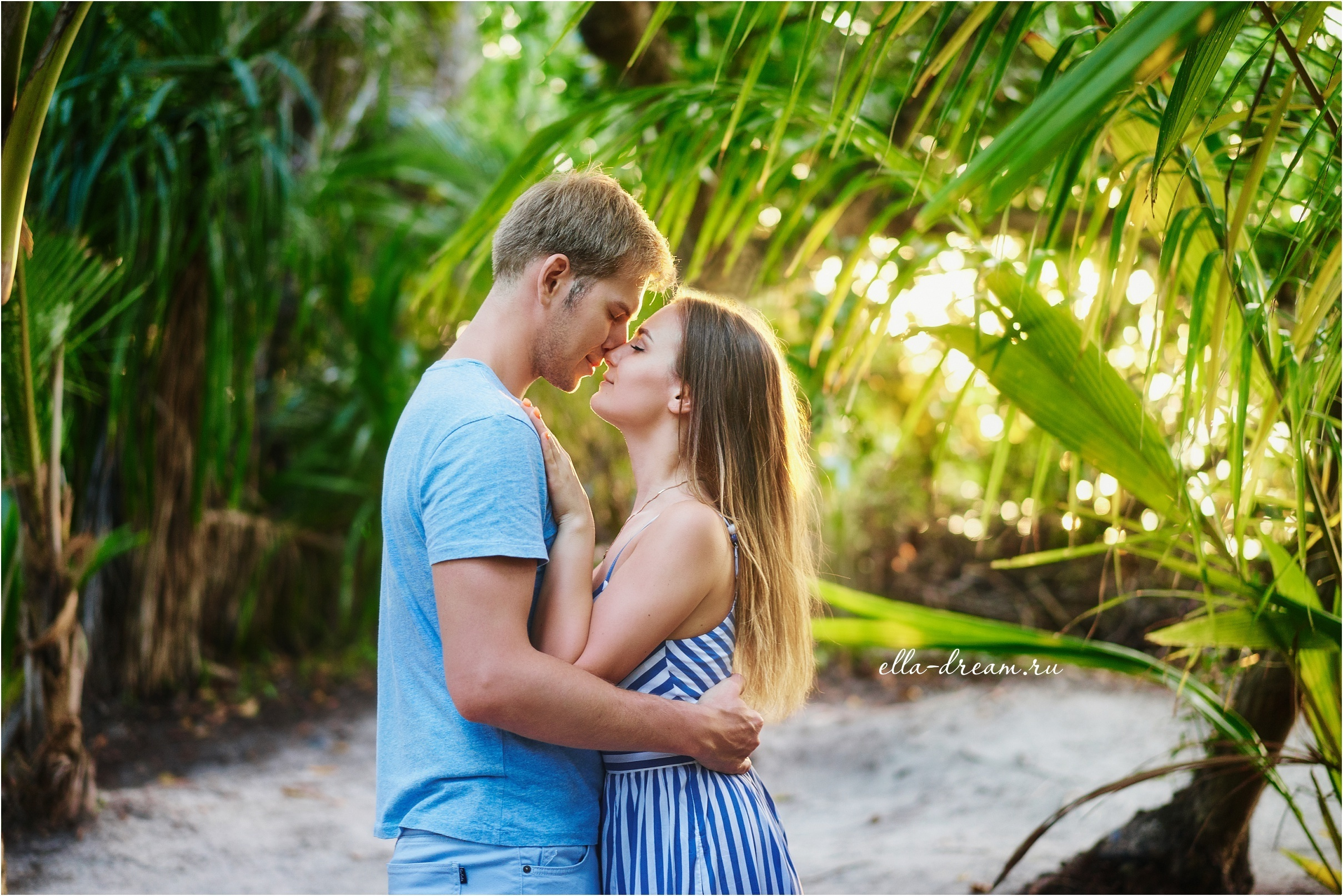 Фотосессия двух влюбленных на райских Мальдивских островах. Семейный и свадебный фотограф в Москве Пушкино Элеонора Янбухтина