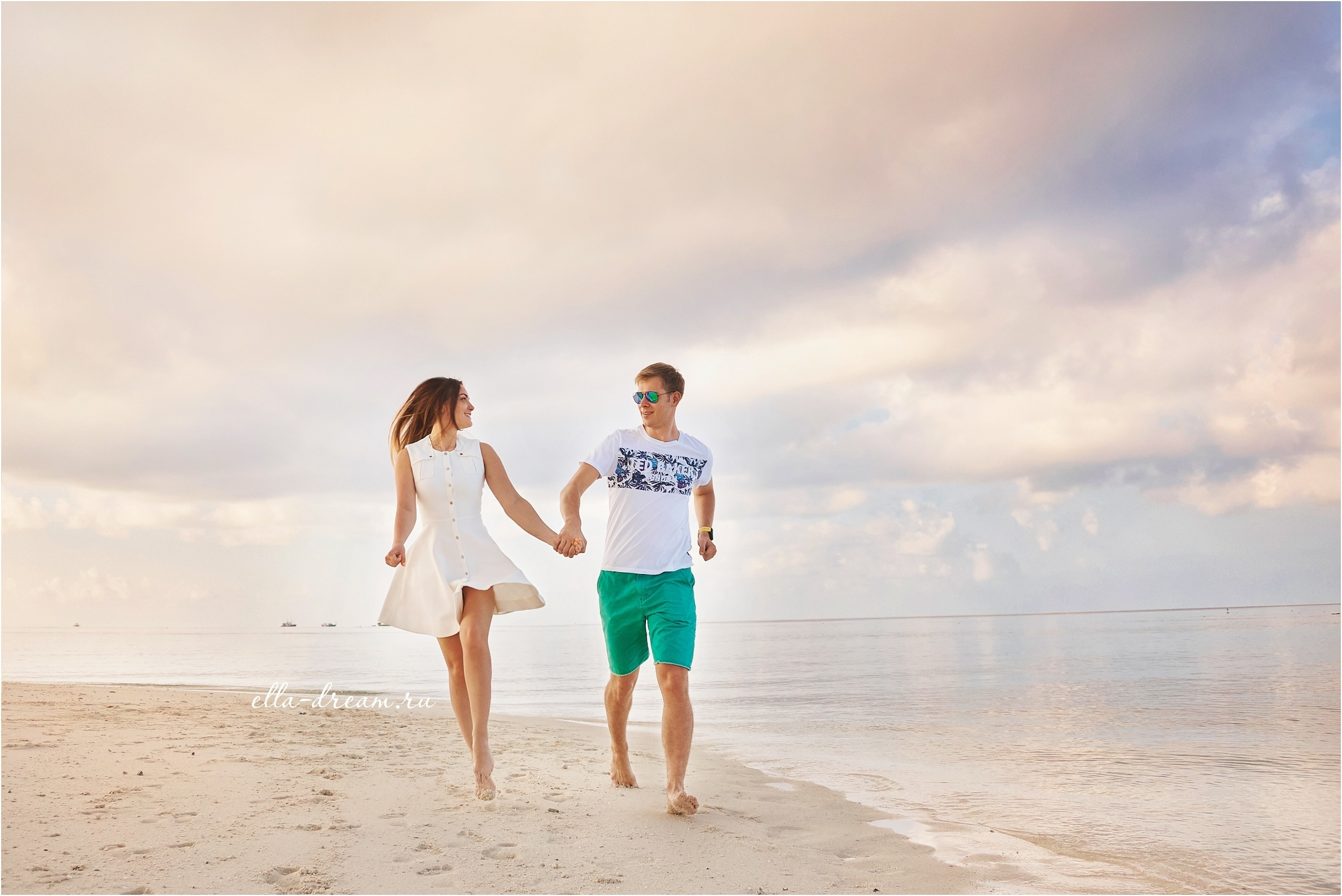 Фотосессия двух влюбленных на райских Мальдивских островах. Семейный и свадебный фотограф в Москве Пушкино Элеонора Янбухтина