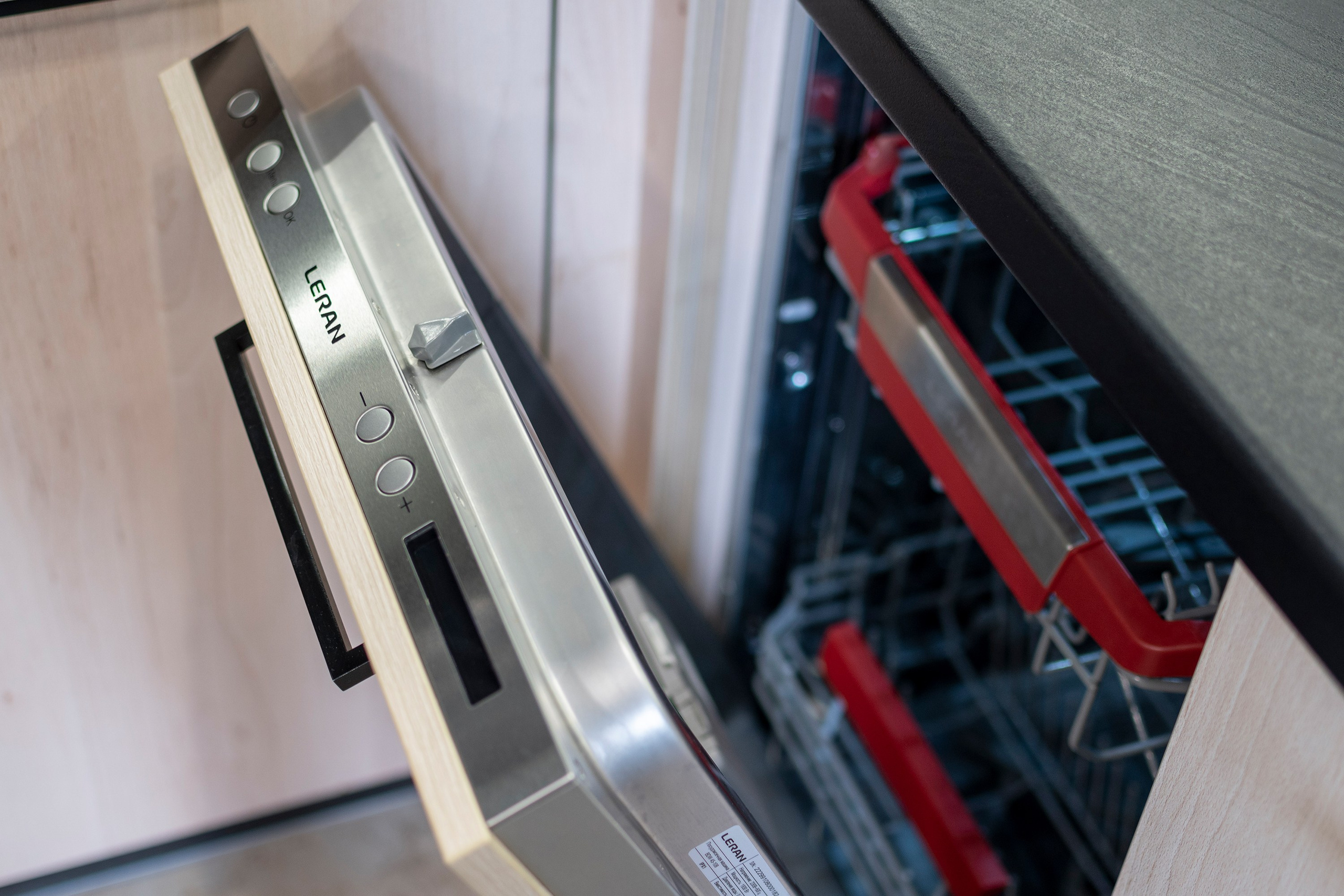 Интерьерная фотосъемка квартиры в ЖК Фрукты. Интерьерный фотограф в Сочи | Роман Сусленко