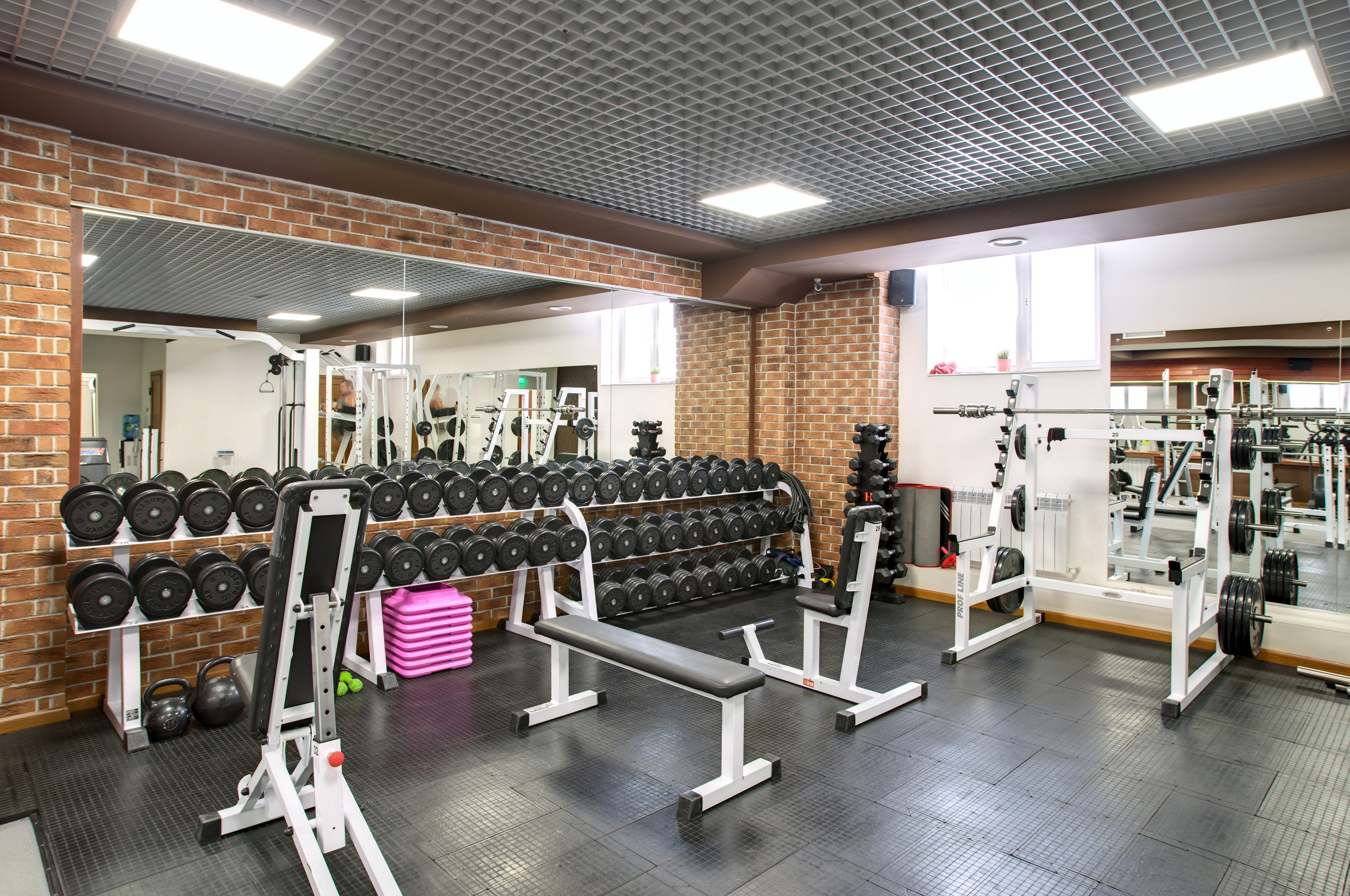 Фитнес зал в Новороссийске. Интерьерный фотограф в Сочи | Роман Сусленко