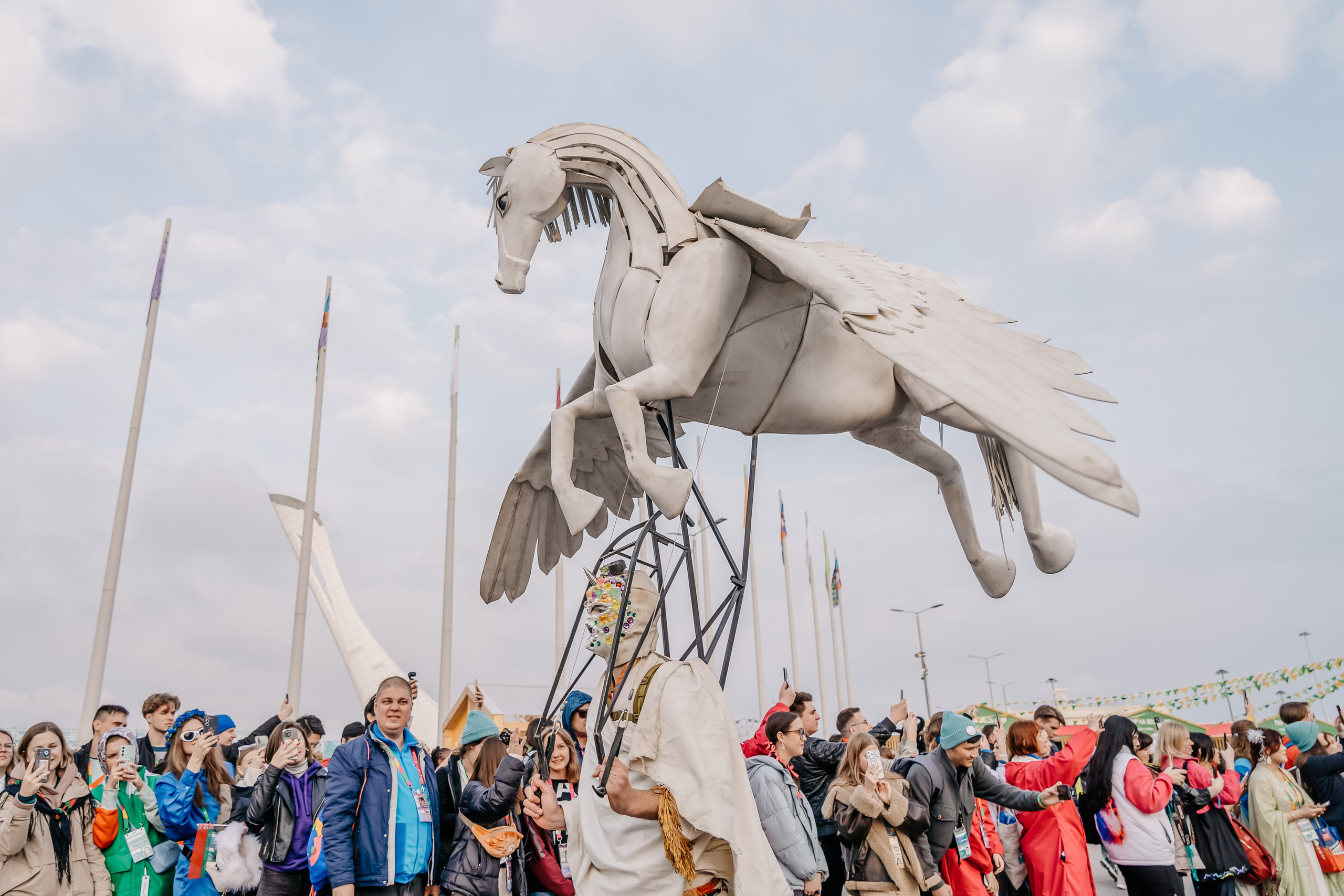 Всемирный фестиваль молодежи. Репортажный фотограф в Крыму Ксения Гасица