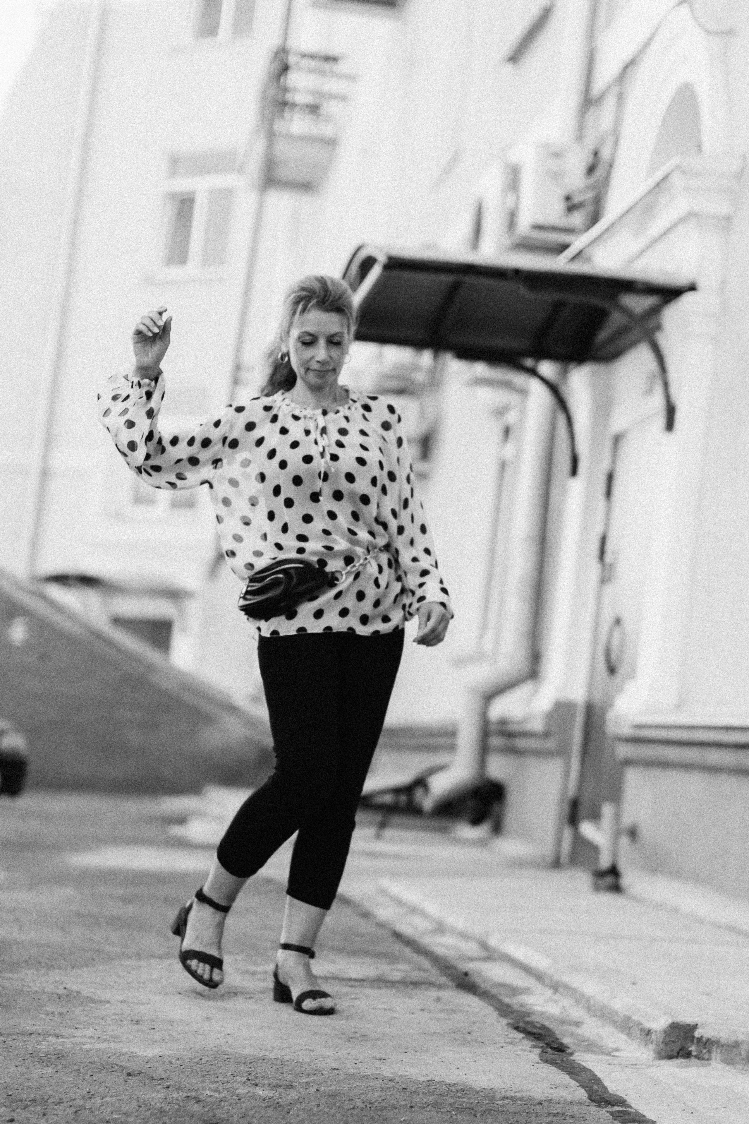 алёна малахова фотограф новосибирск семейный детский домашняя фотосессия в новосибирске день рождения репортажная съёмка фотосессия с лошадьми на конюшне деревня алтай  на природе фотосессия в детском саду мама и сын предложение руки и сердца идея  помолвка фотосессия берег закат детский день рождения годик торт аниматор лофт игровая продолжение следует prodoljenie_sleduet_  корпоратив тимбилдинг первоклашка линейка  контент  бизнес портрет оперный новат франция берет весна девушка мама и дочь мать и дитя