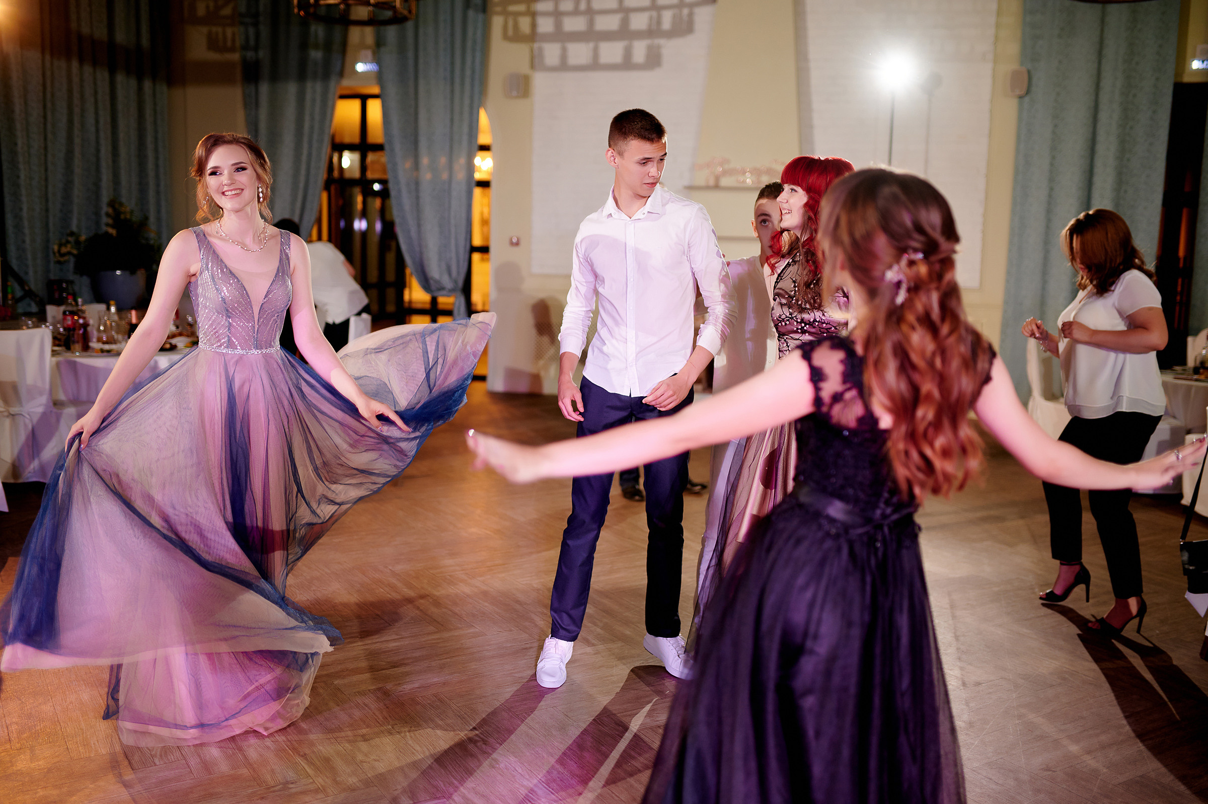 Выпускной ресторан Пастернак. Свадебный фотограф в Ростовe-на-Дону Анастасия Прутова