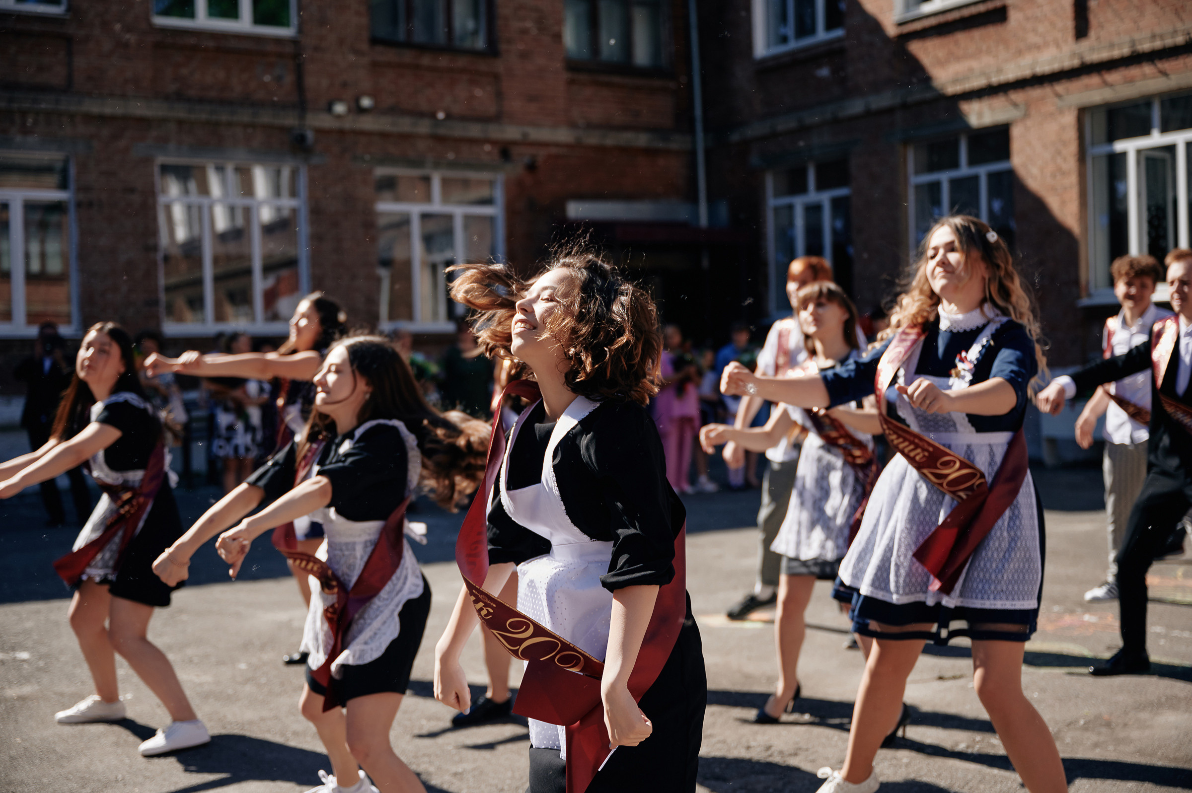 Последний звонок. Свадебный фотограф в Ростовe-на-Дону Анастасия Прутова
