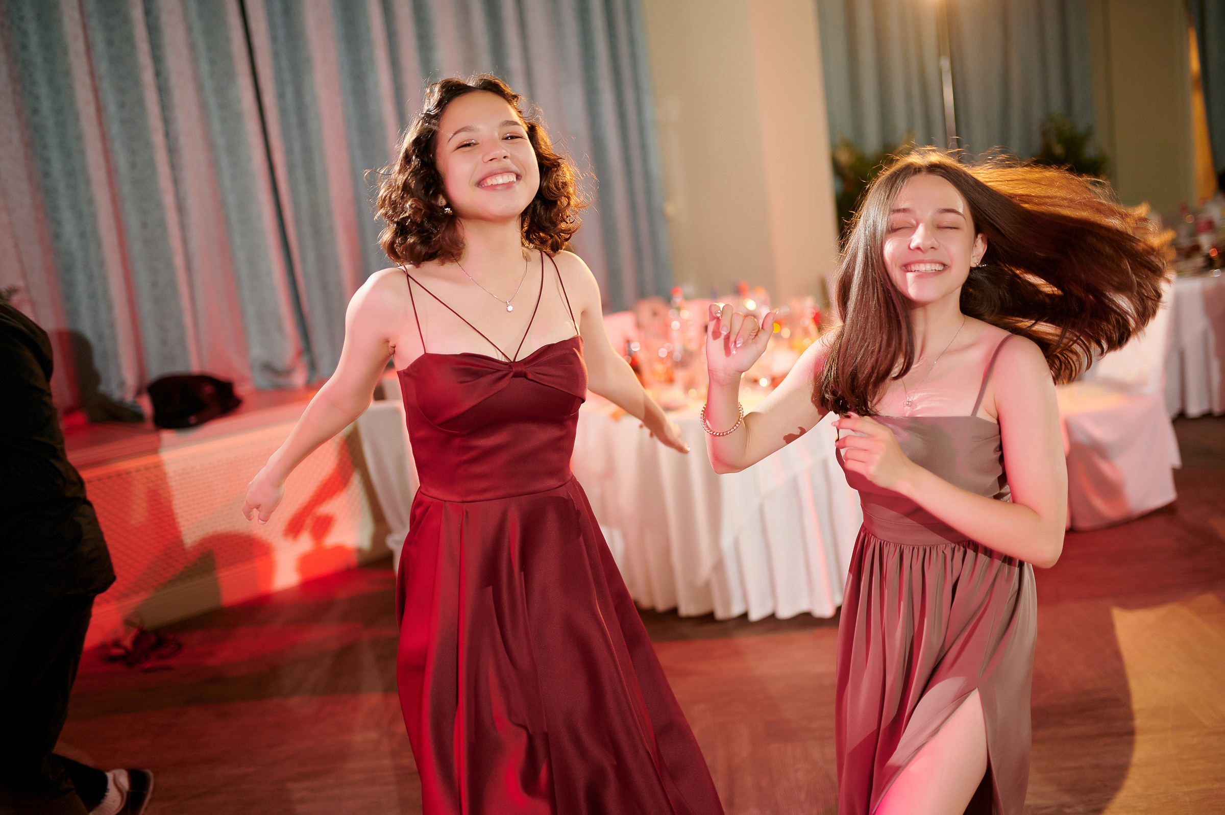 Выпускной ресторан Пастернак. Свадебный фотограф в Ростовe-на-Дону Анастасия Прутова