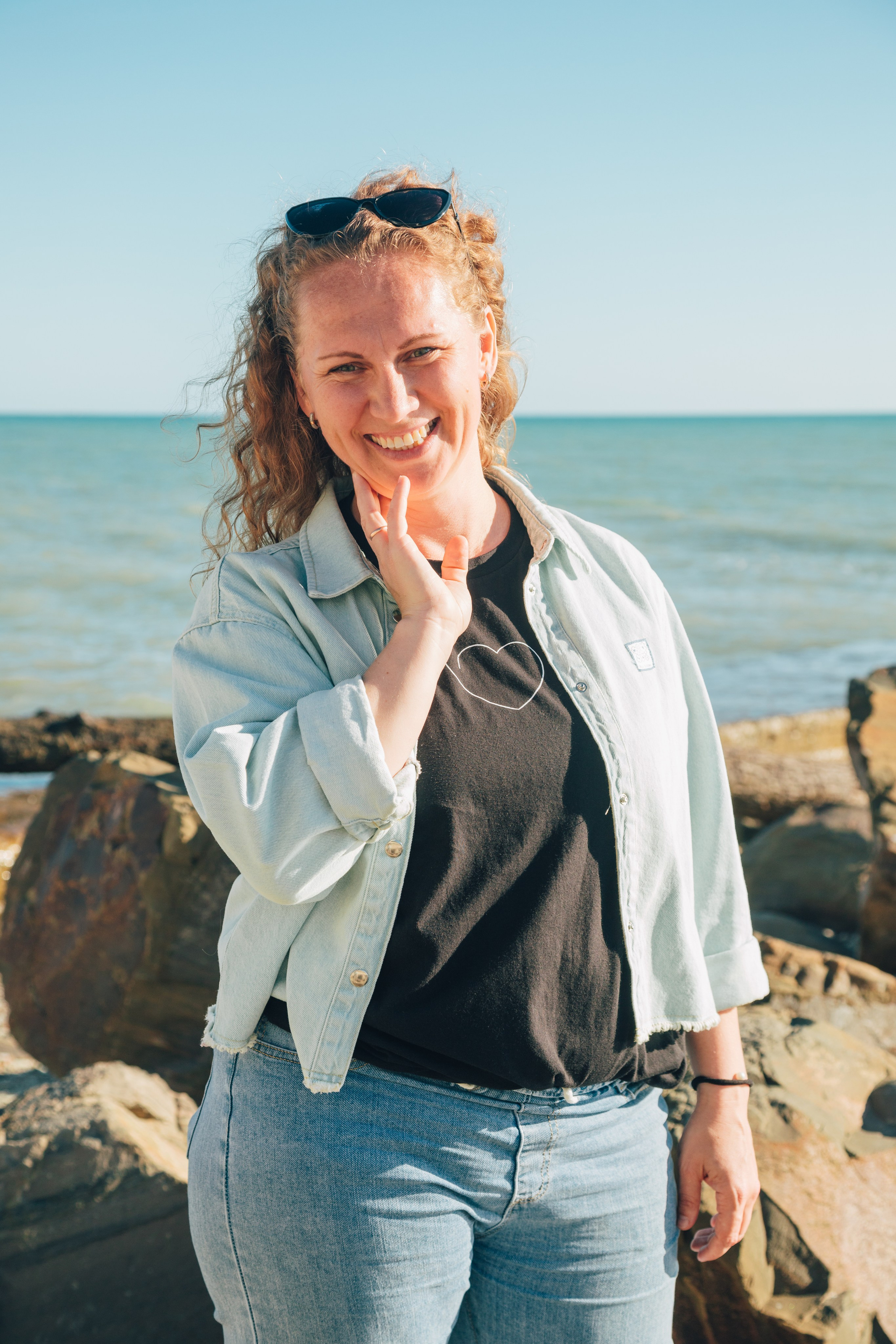 Наташа с детками на Красном Штурме (Сочи. Май 2025 г.). Фотограф Сочи, Адлер, Красная Поляна — Вероника Радченко