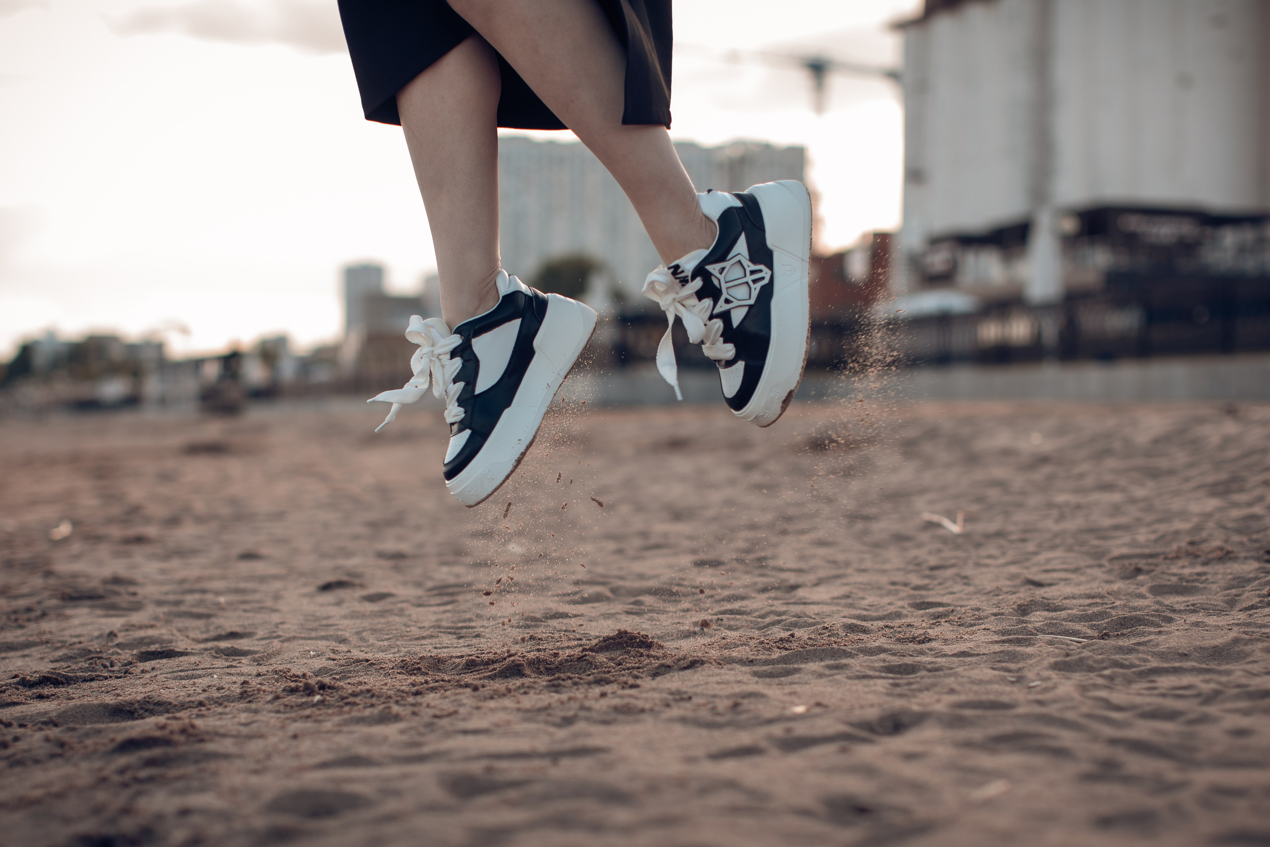 Прогулка на набережной. Главная