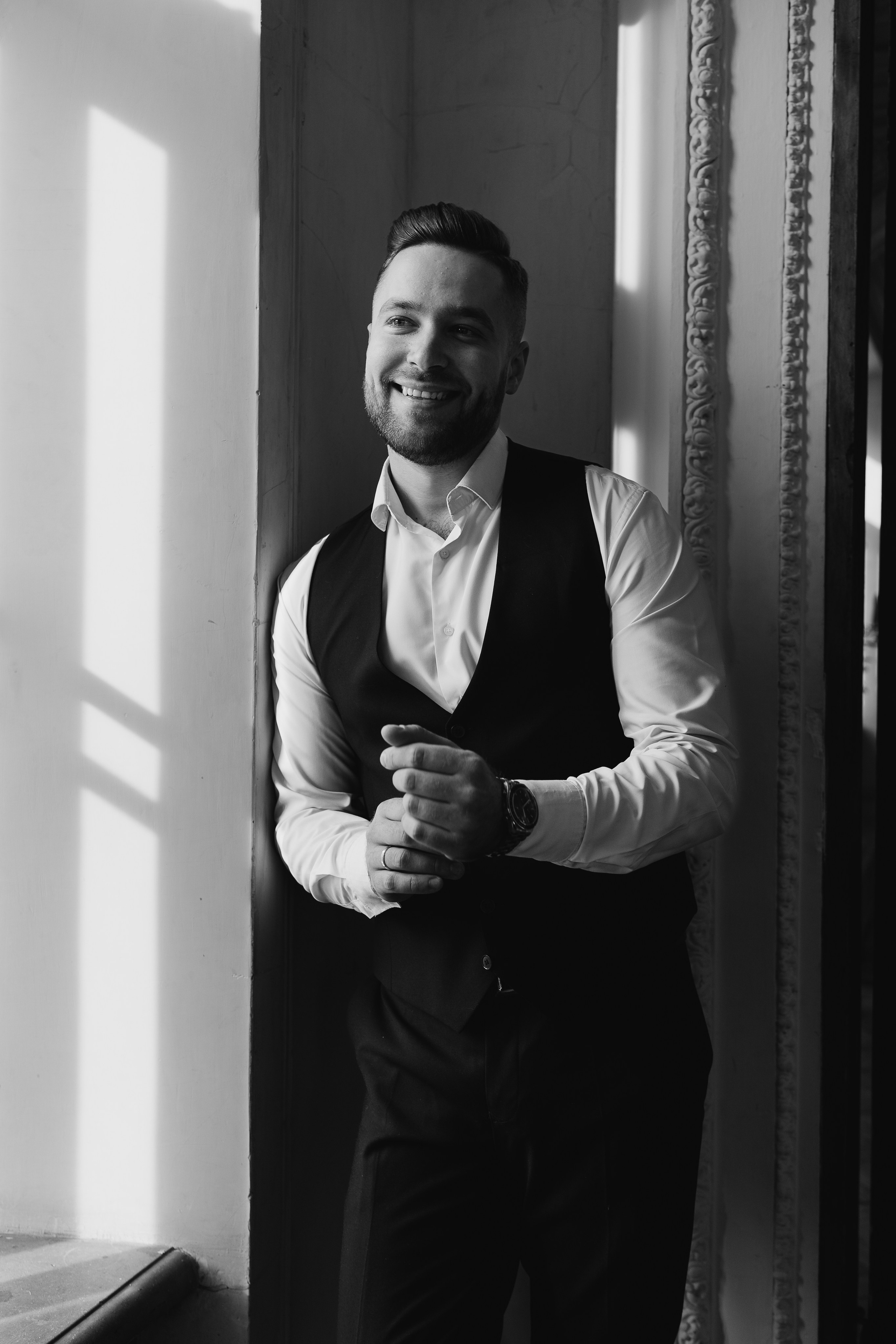 Свадебная фотосессия в библиотеке. Семейный фотограф в Москве Галина Гончар