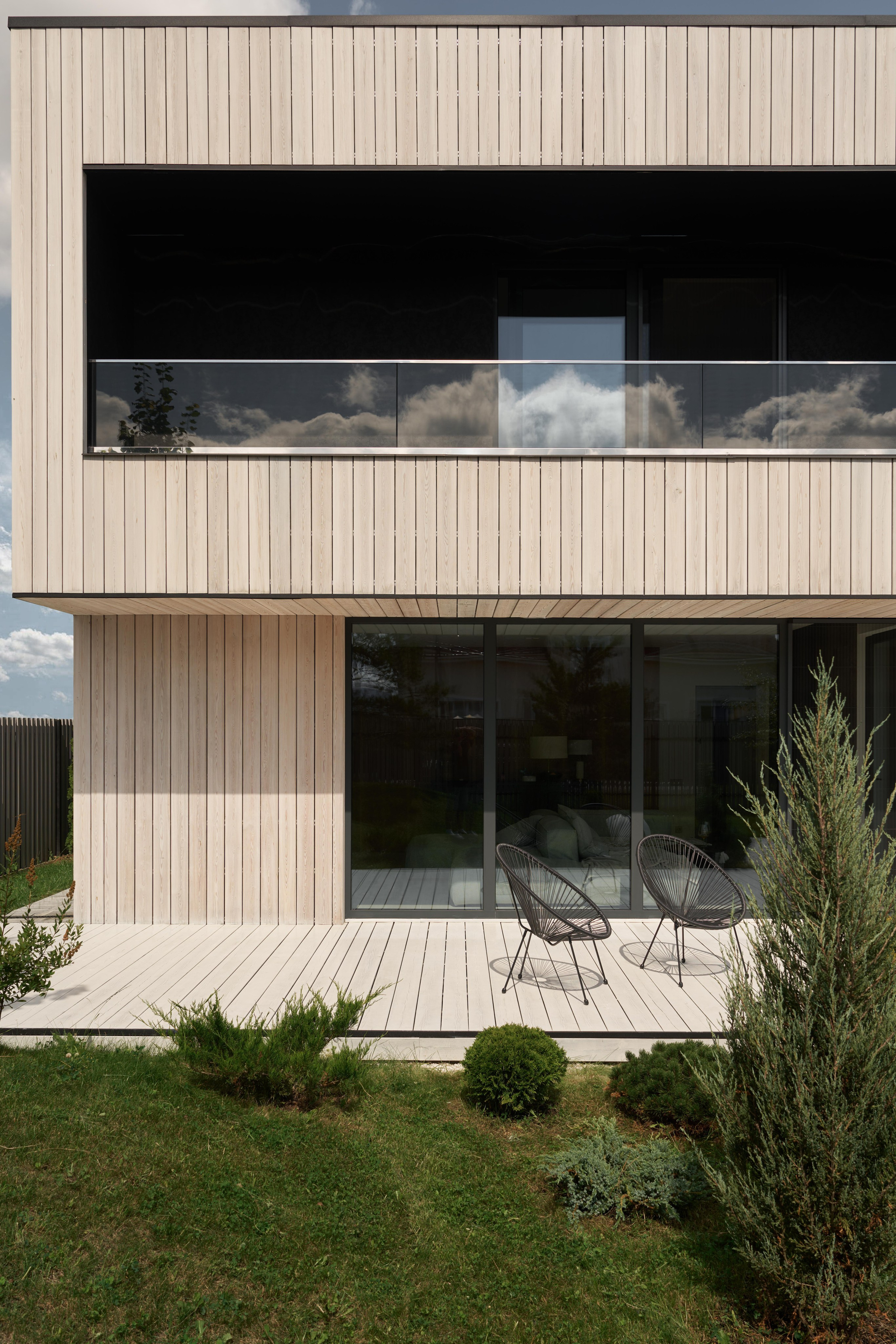 Qhouse. Главная