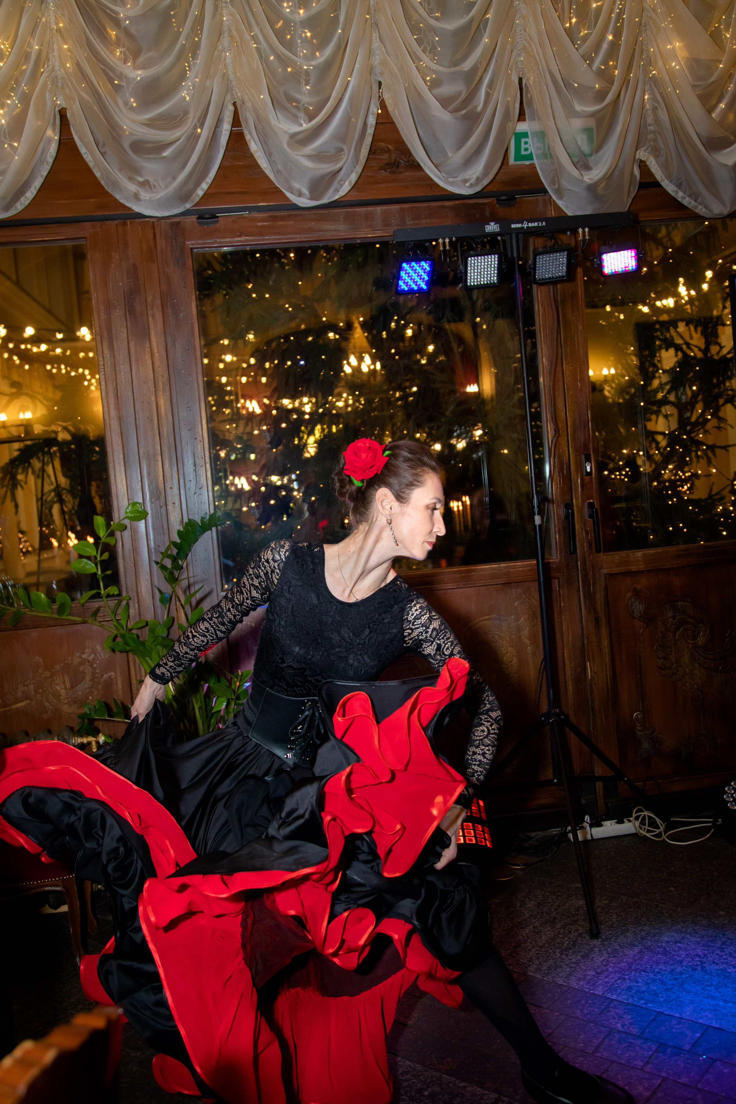 ЛоКс — Новый год. Двойняшки-фотографы Анна и Анастасия в Санкт-Петербурге