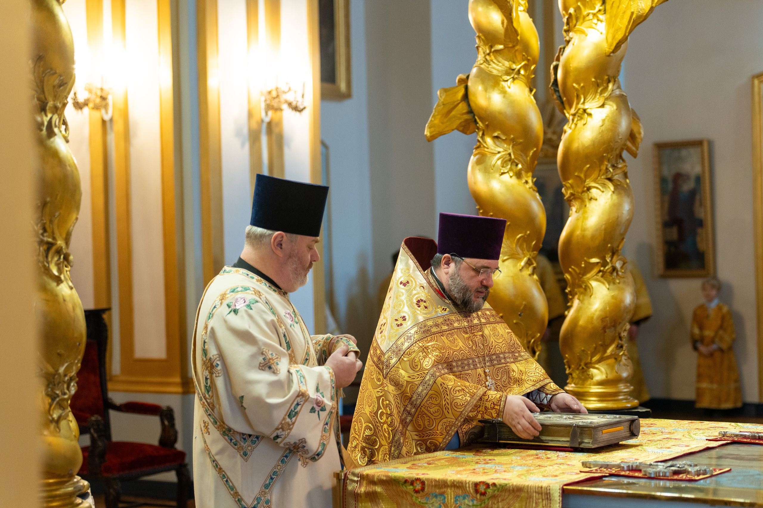 Неделя 23-я по Пятидесятнице. Мчч. Акепсима епископа, Иосифа пресвитера и Аифала диакона. Обновление храма вмч. Георгия в Лидде. НИКОЛО-БОГОЯВЛЕНСКИЙ МОРСКОЙ СОБОР