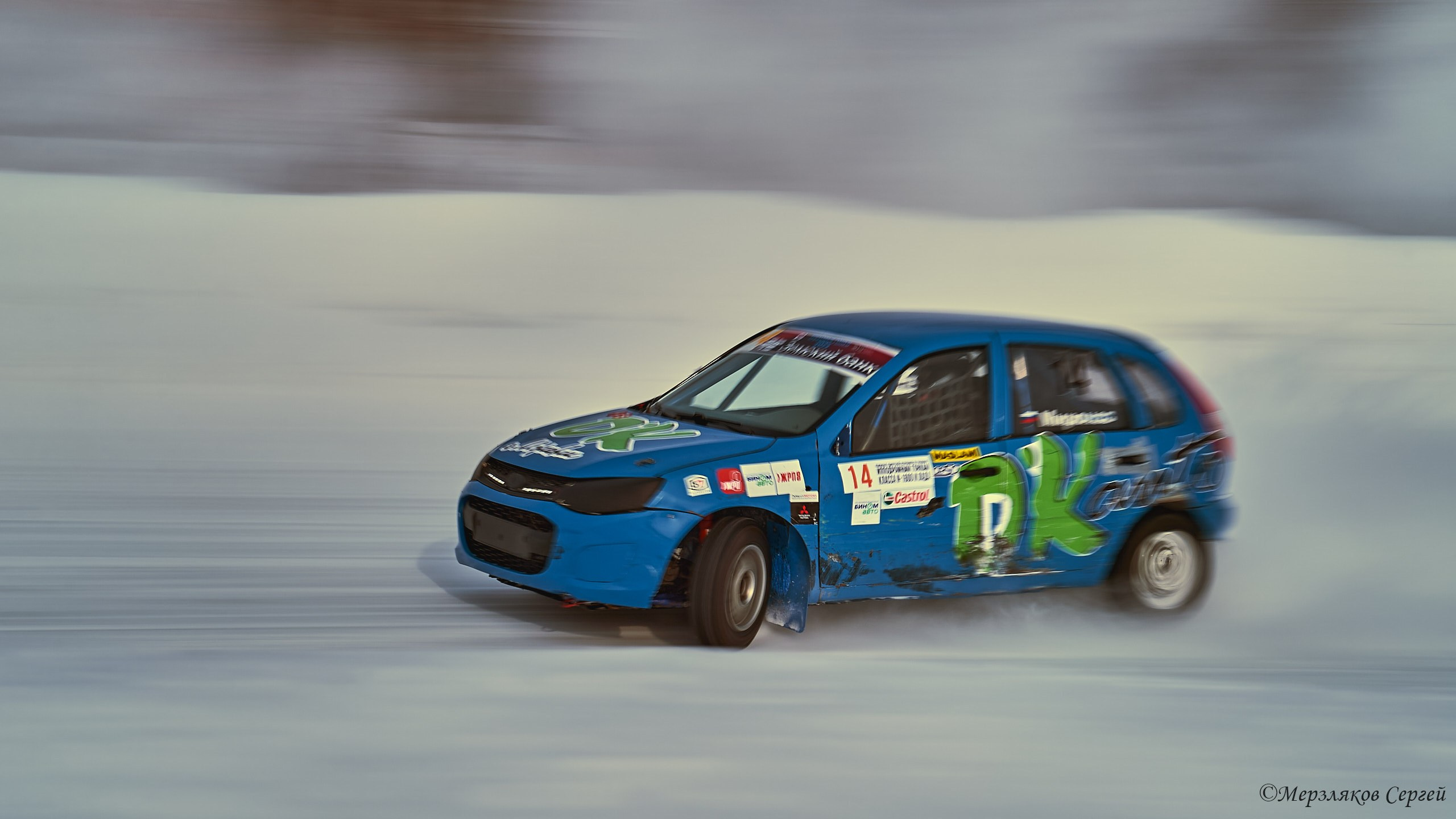 Трековые гонки Ижевск. Спортивный репортажный фотограф в Ижевске Сергей Мерзляков