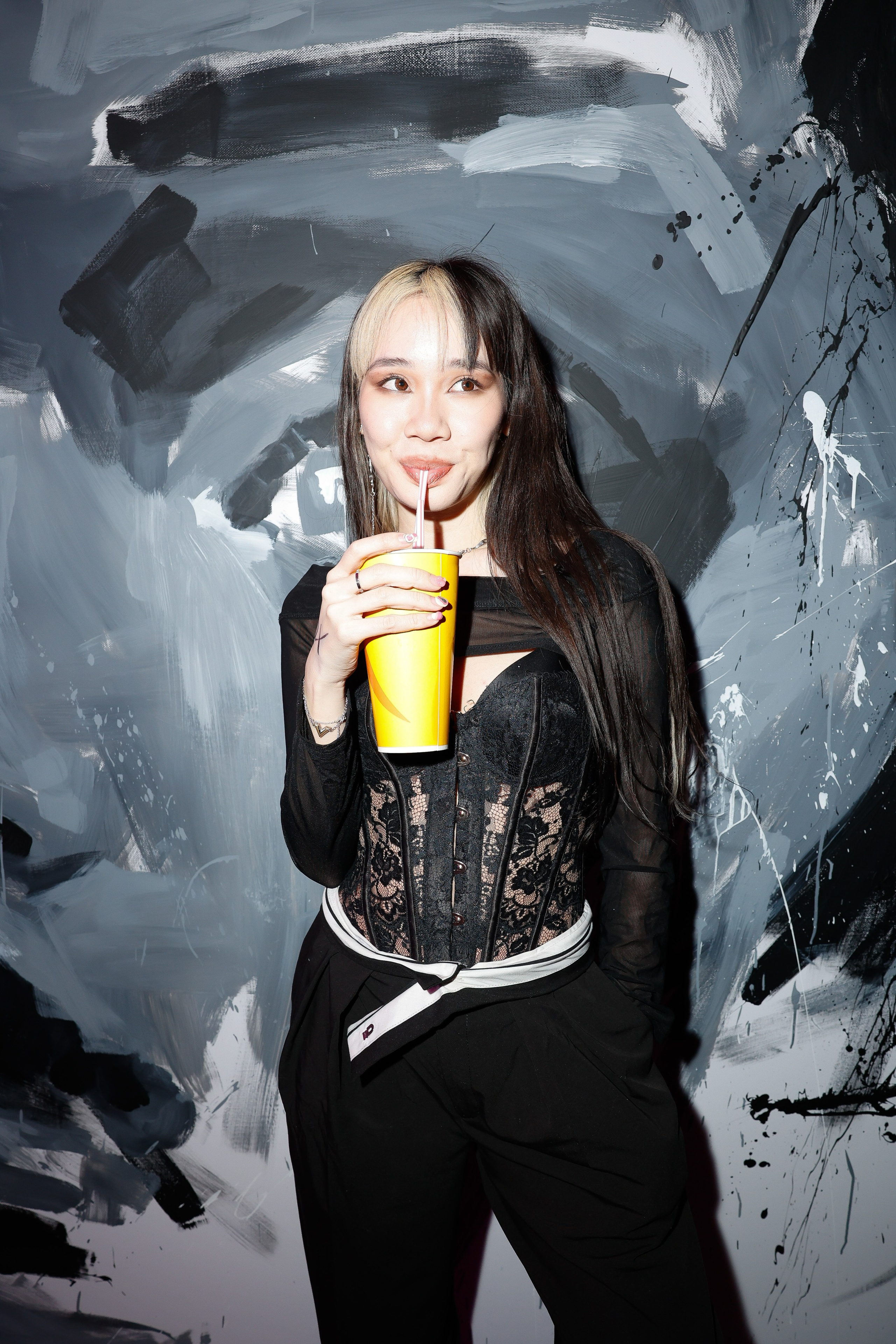 ALISHA. Nikolskayasecular