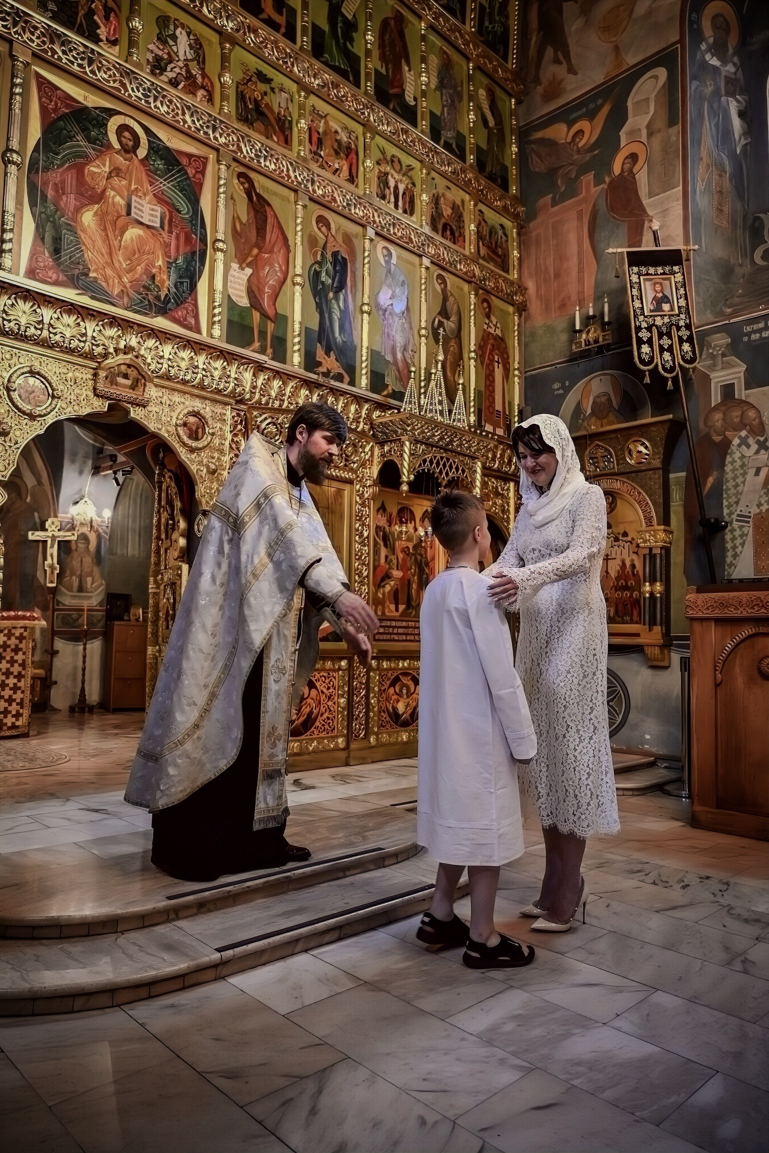 Крещение Арбат мама Ксения. Семейный и детский фотограф Москва