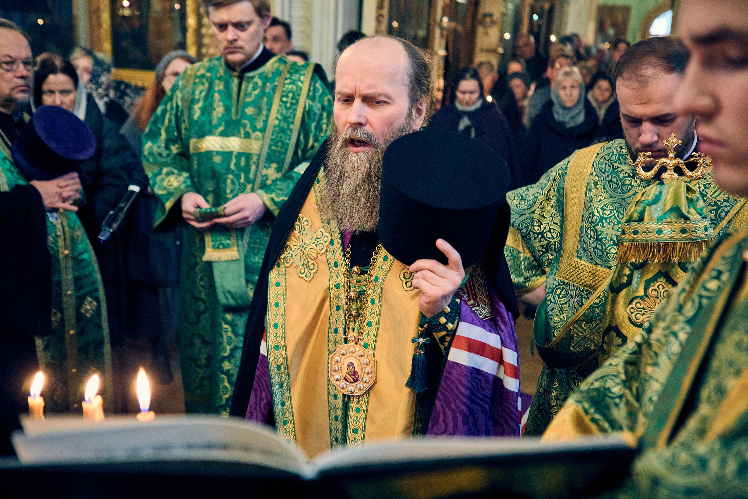 ВСЕНОЩНАЯ НА ВЕРБНОЕ ВОСКРЕСЕНИЕ. DMITRY MOISEENKO — фотограф, художник, топ-стилист