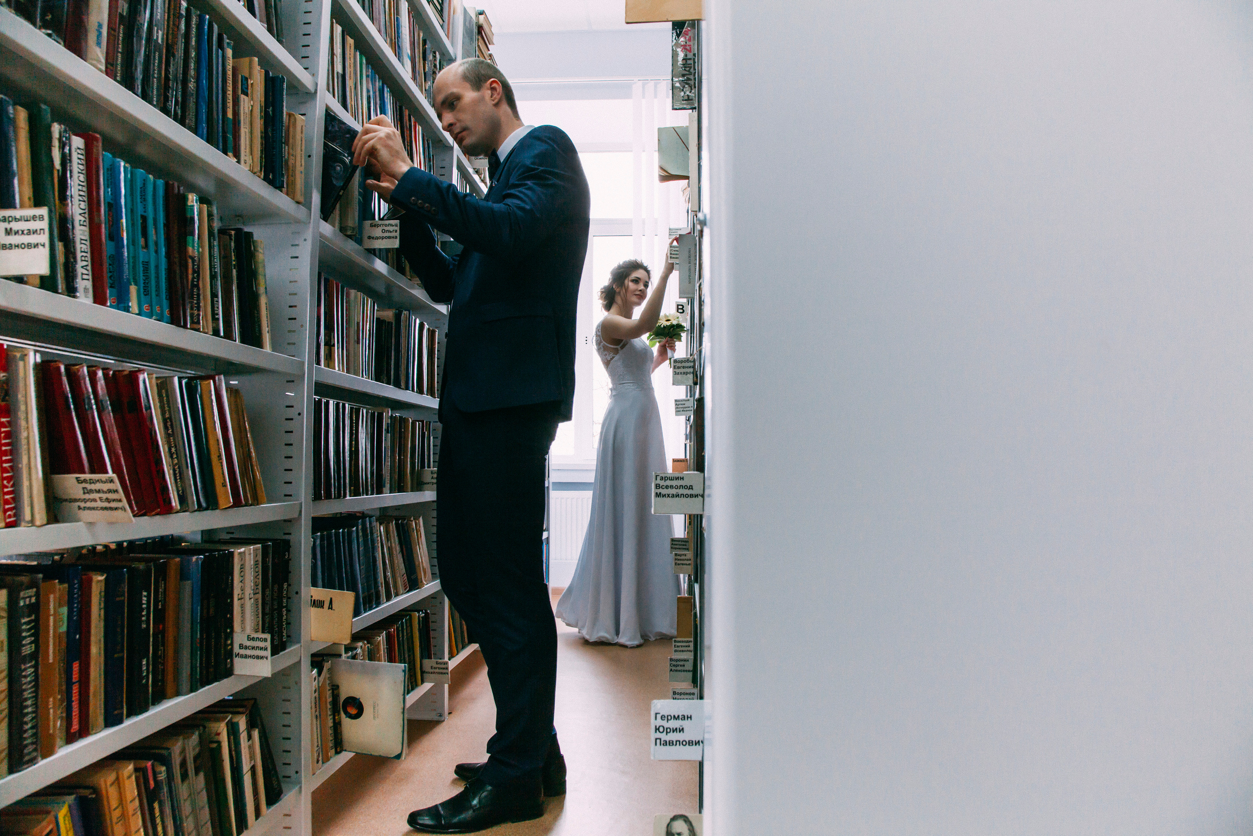 Свадьба.Дождь.Библиотека. Свадебный фотограф Юлия Логинова