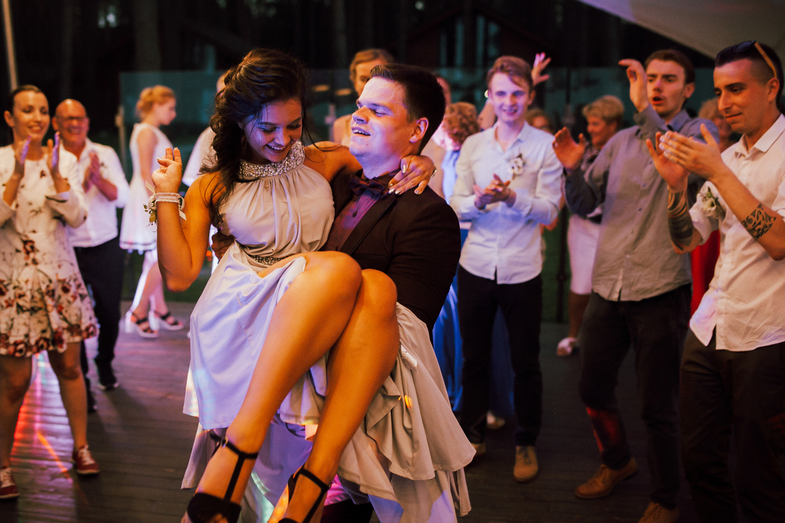 Лера и Антон. комплекс «Шишки». Фотограф Дмитрий Щекочихин