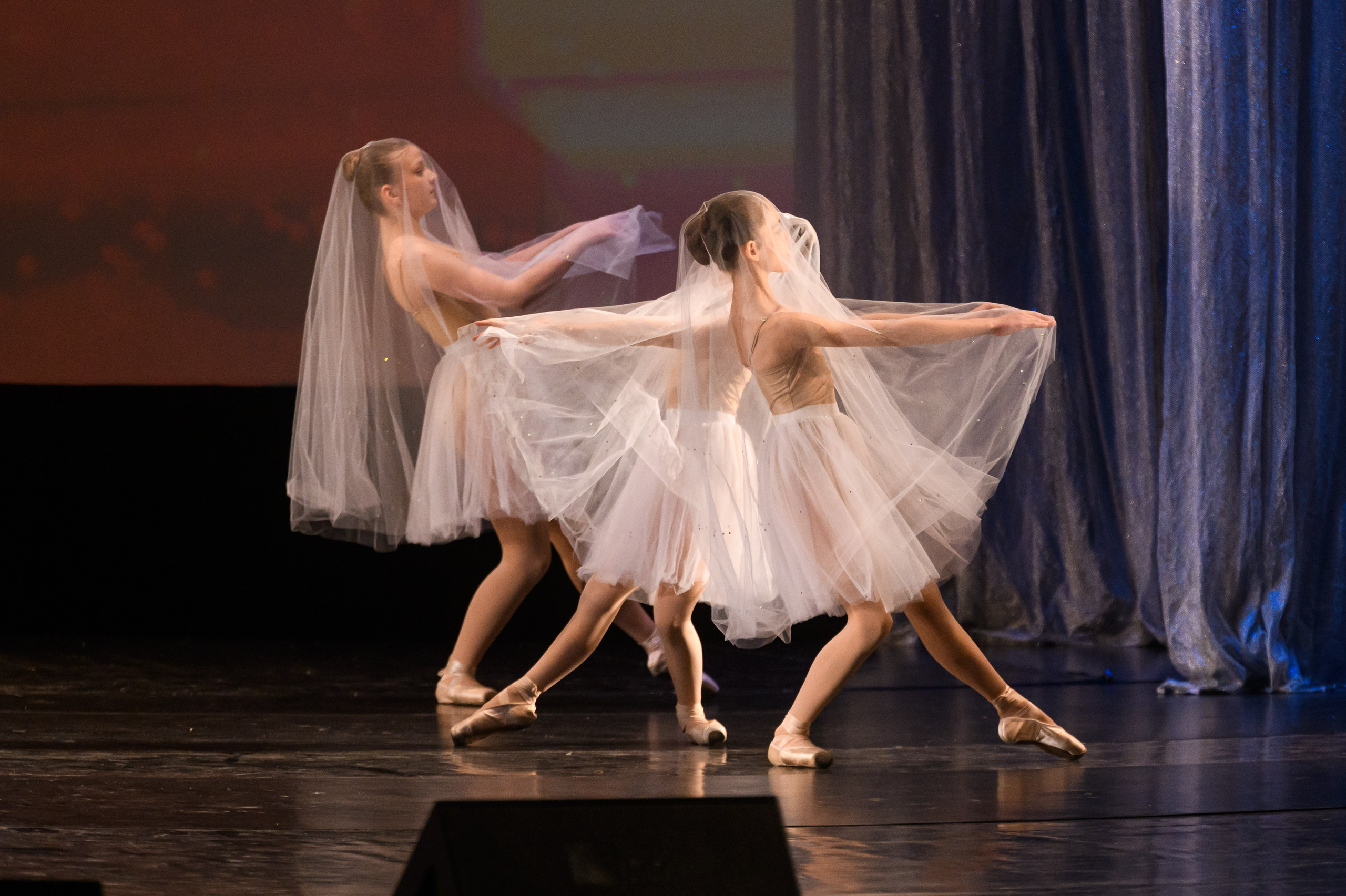 23 апреля, часть 1, БКЗ Октябрьский, г. Санкт-Петербург. Золотое яблочко