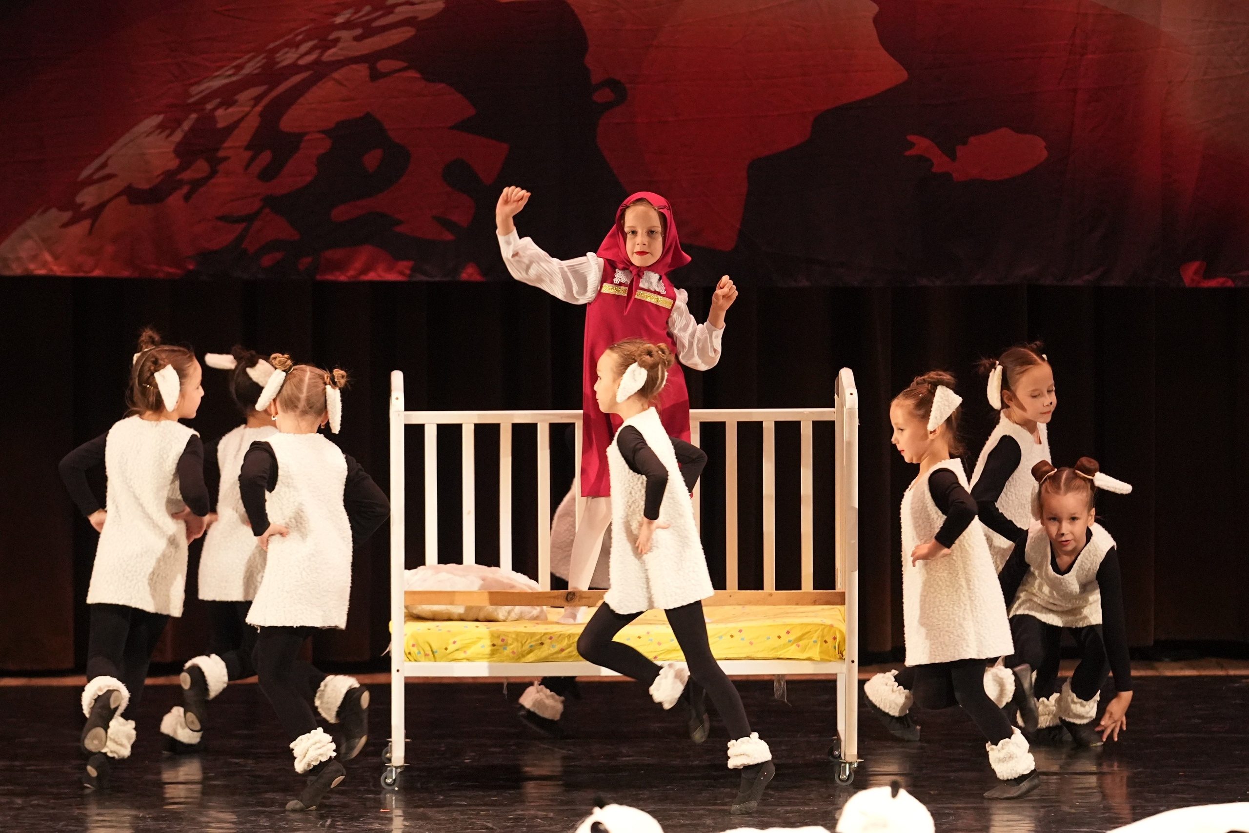 7 декабря, блок 2, г. Москва. Золотое яблочко