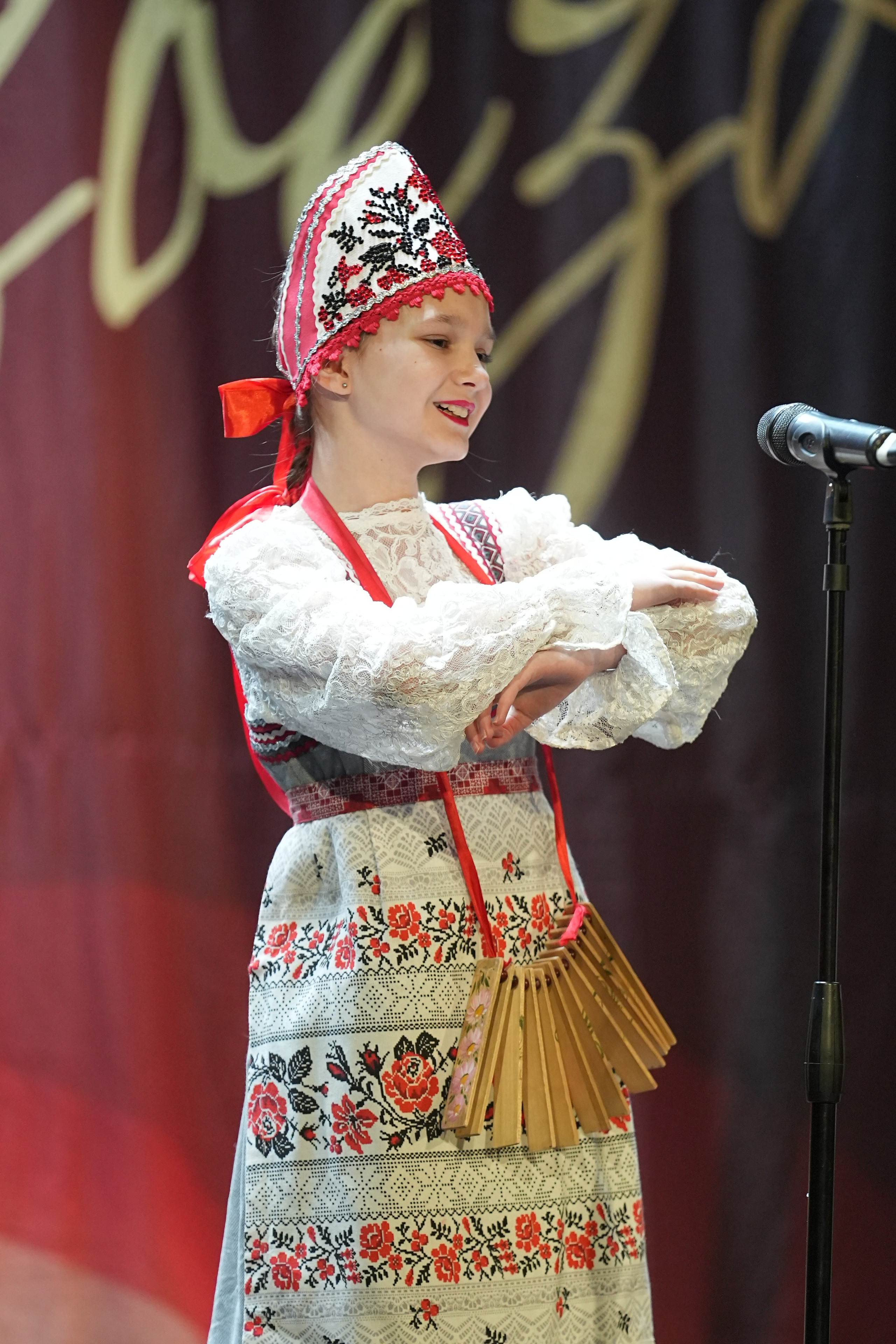 8 февраля, блок 2, г. Кострома. Золотое яблочко