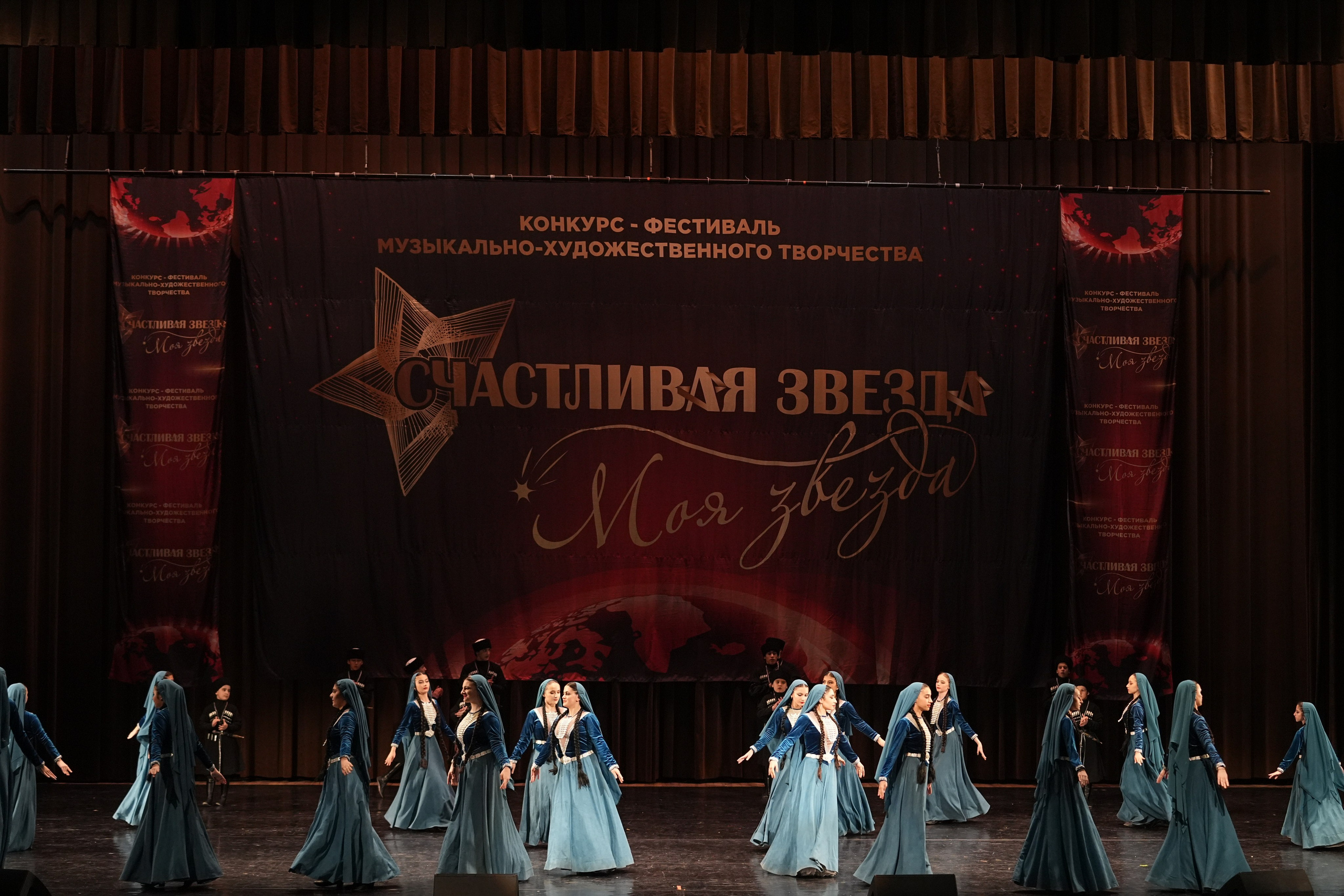 7 декабря, блок 3, г. Москва. Золотое яблочко