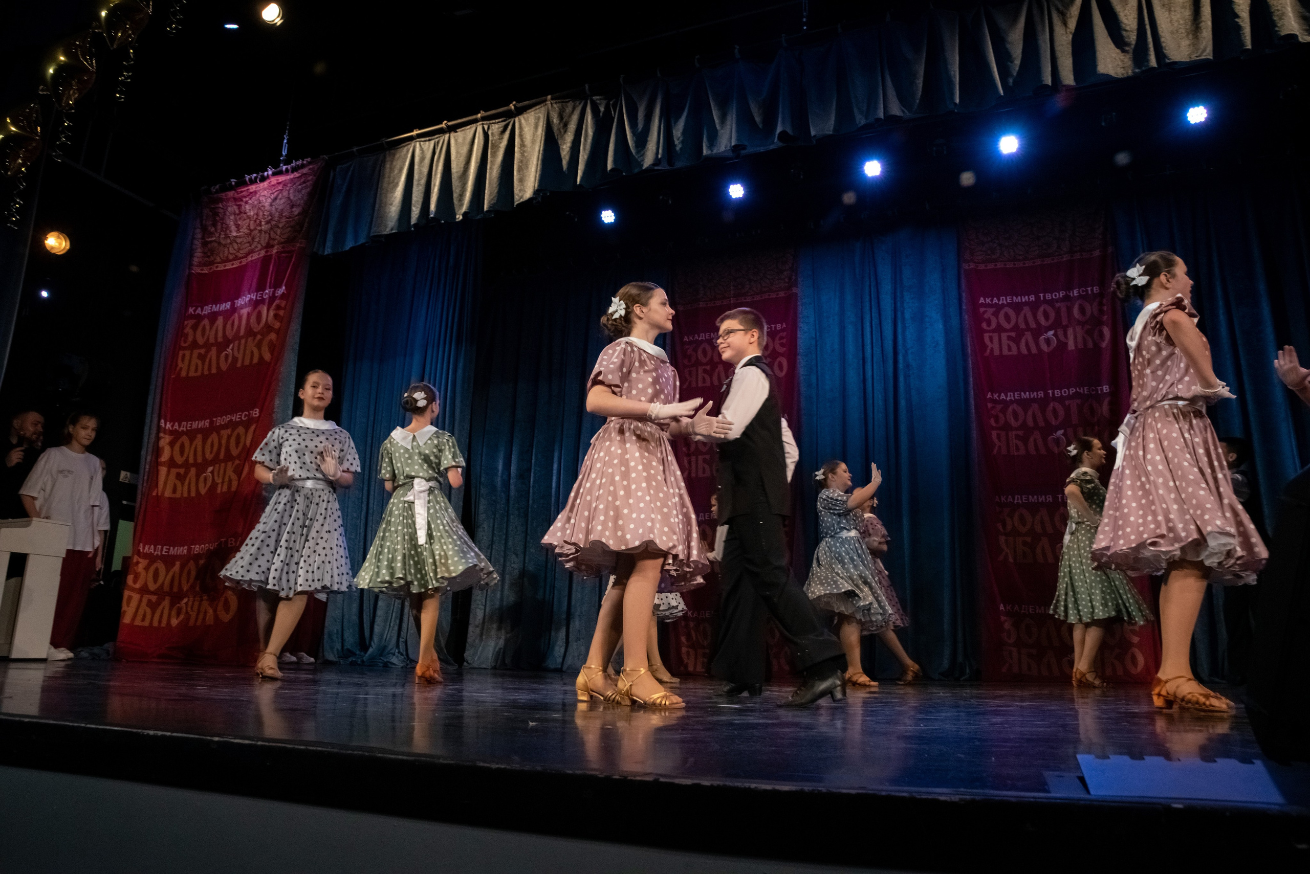 7 декабря, г. Выборг. Золотое яблочко