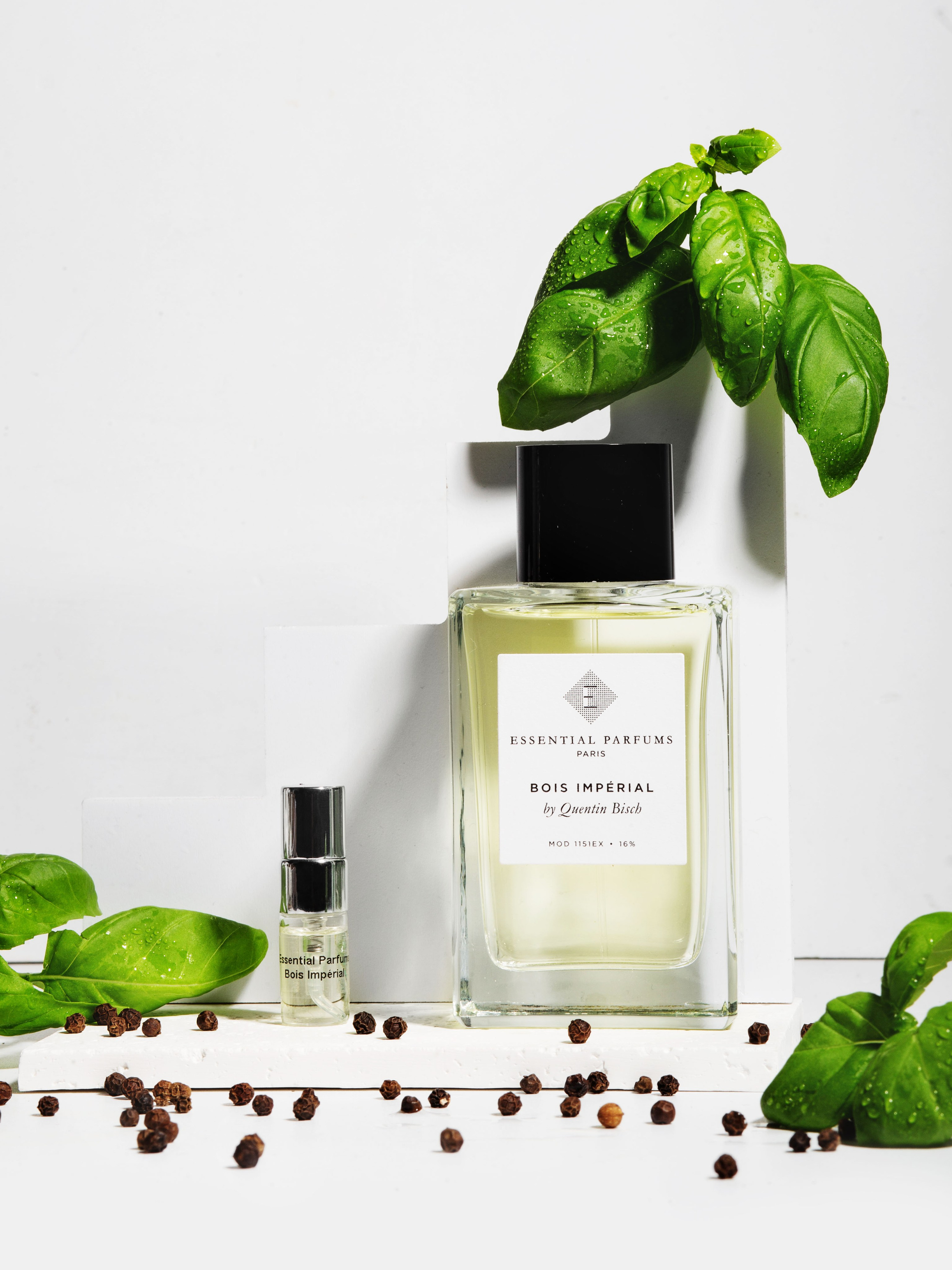 Парфюмерия. Предметный фотограф для маркетплейсов в Кемерово Ольга Воловяшко