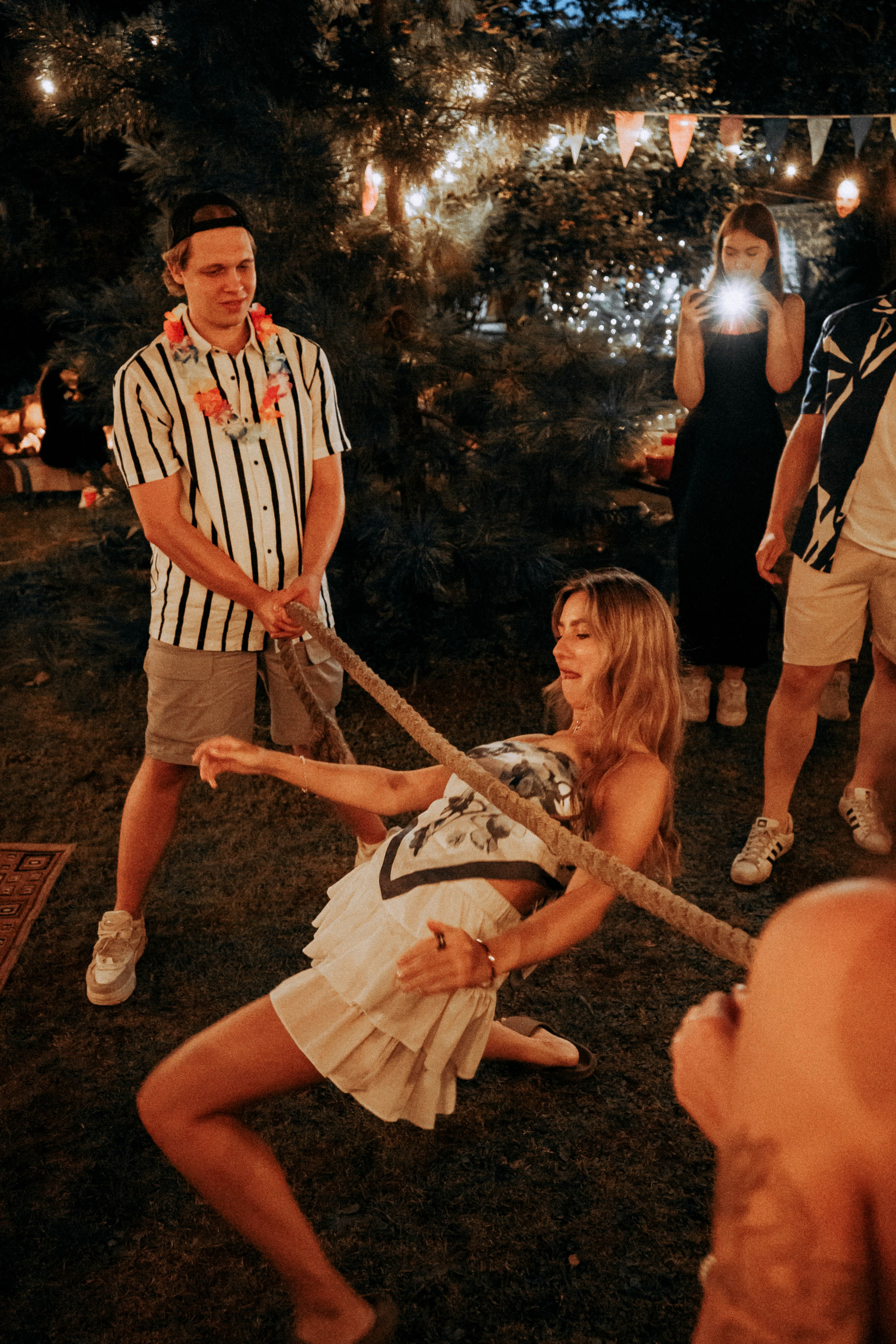 Гавайская вечеринка. Кир Анисин. Режиссер & фотограф