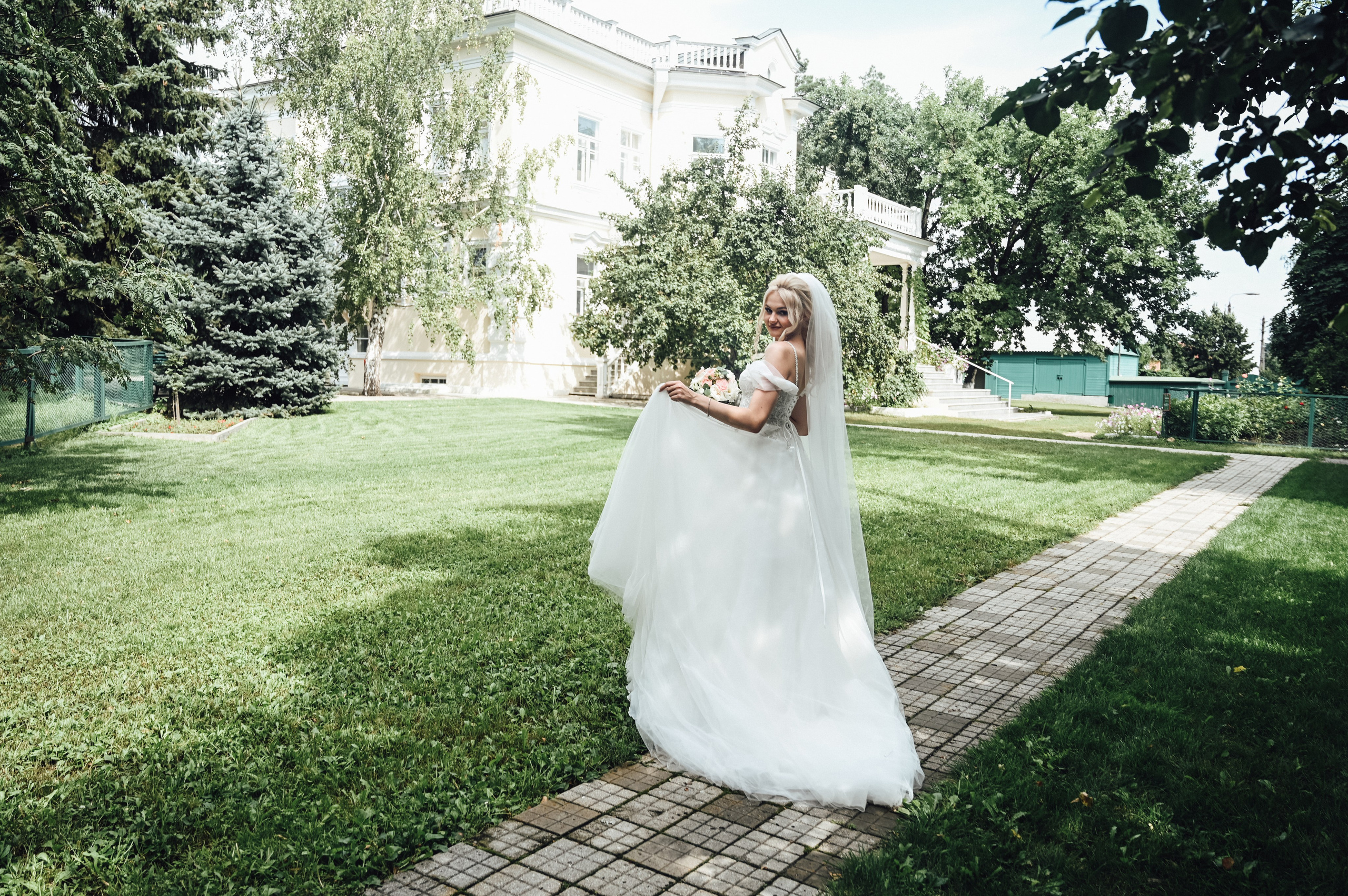 Татьяна Михаил Вешенская. Фотограф Алёна Мил