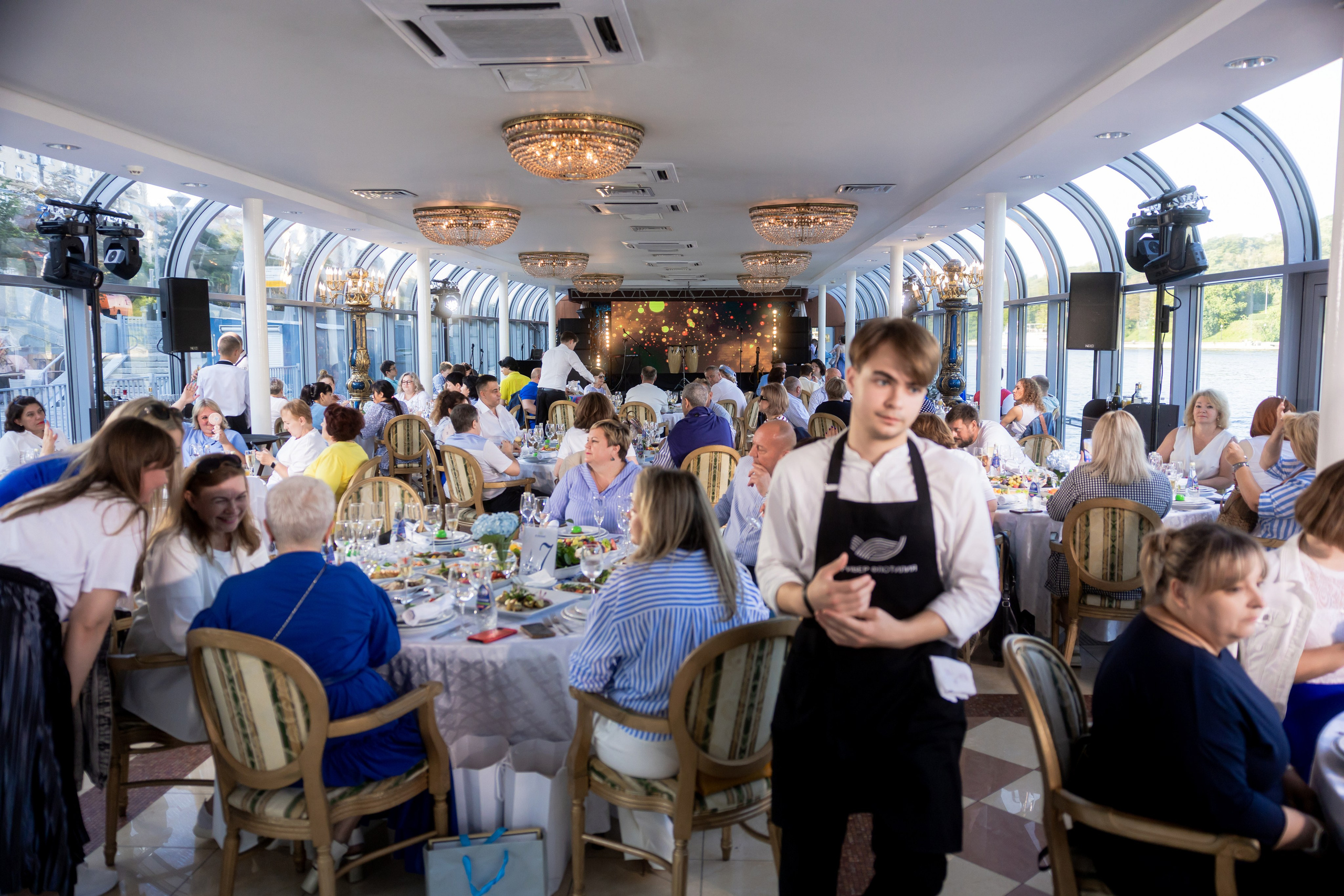 25 лет — юбилей компании Cristanual