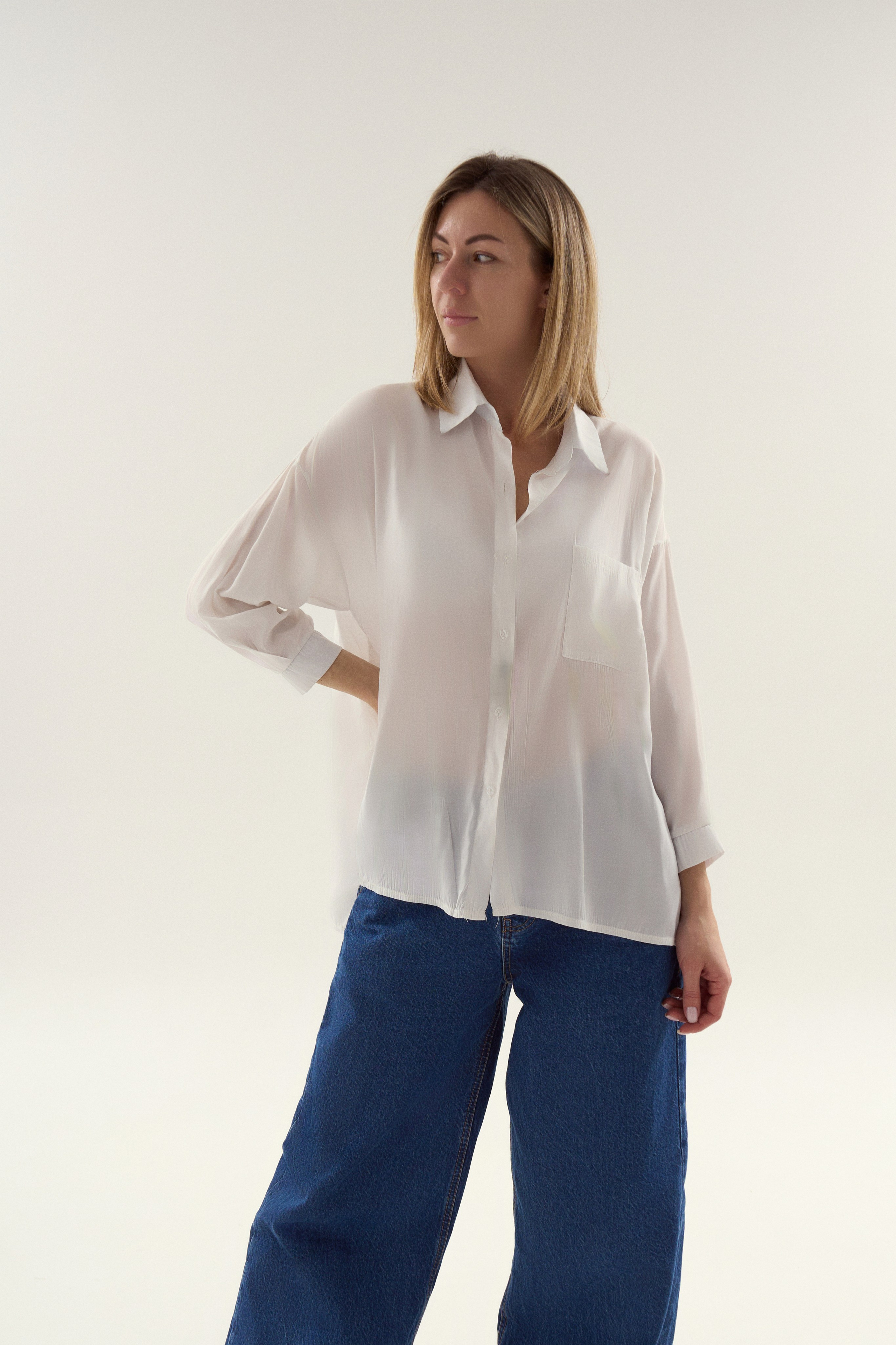 Съемочный гардероб женский. Content Studio фотостудия