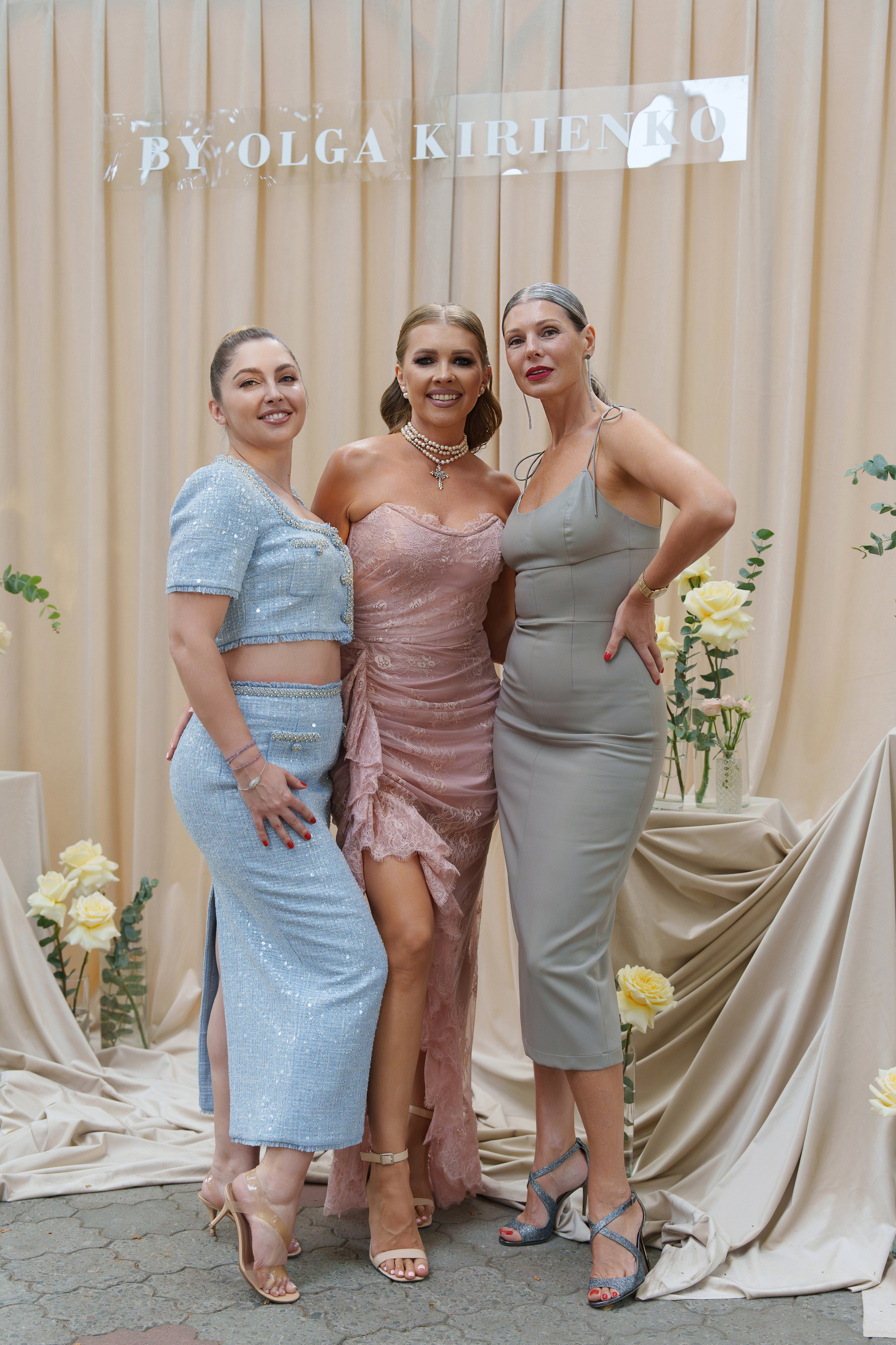 BY OLGA KIRIENKO. Свадебный и репортажный фотограф Элина Козырьянова