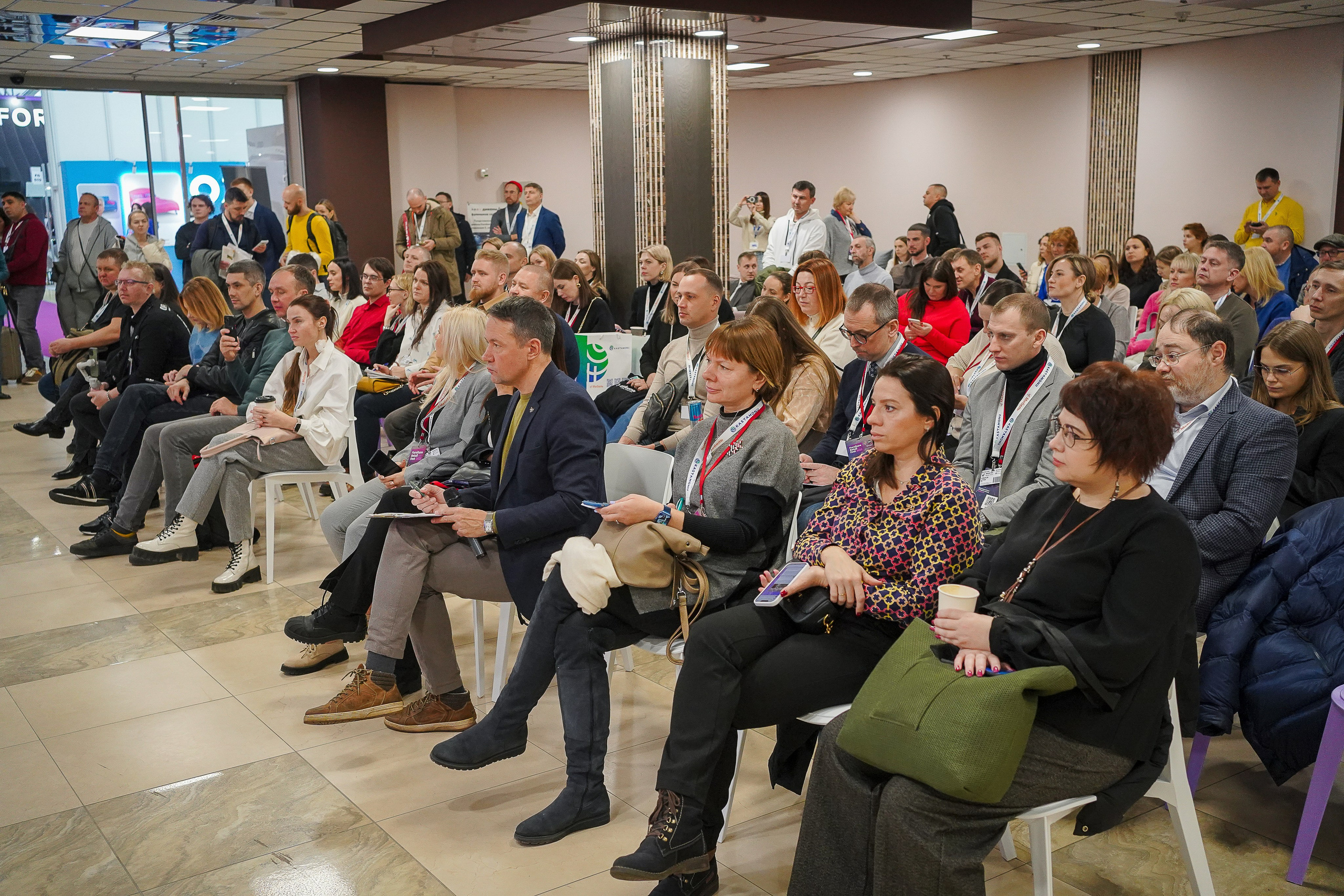 Фотограф b2b фотосъемка b2b фотограф на выставку конференцию форум. Фотограф b2b на выставки, конференции, форумы в Москве