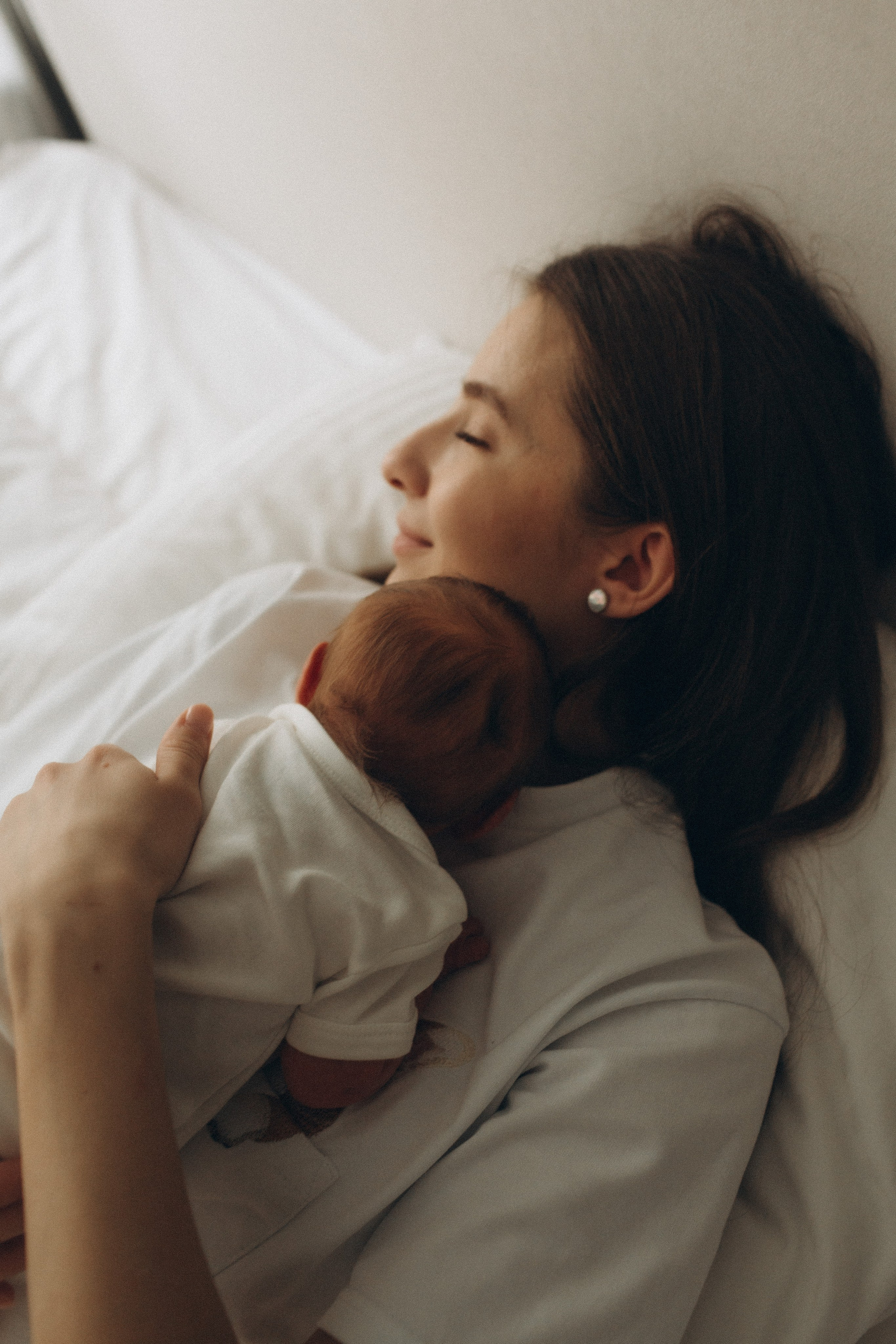 Про Оливию и Лунну. -