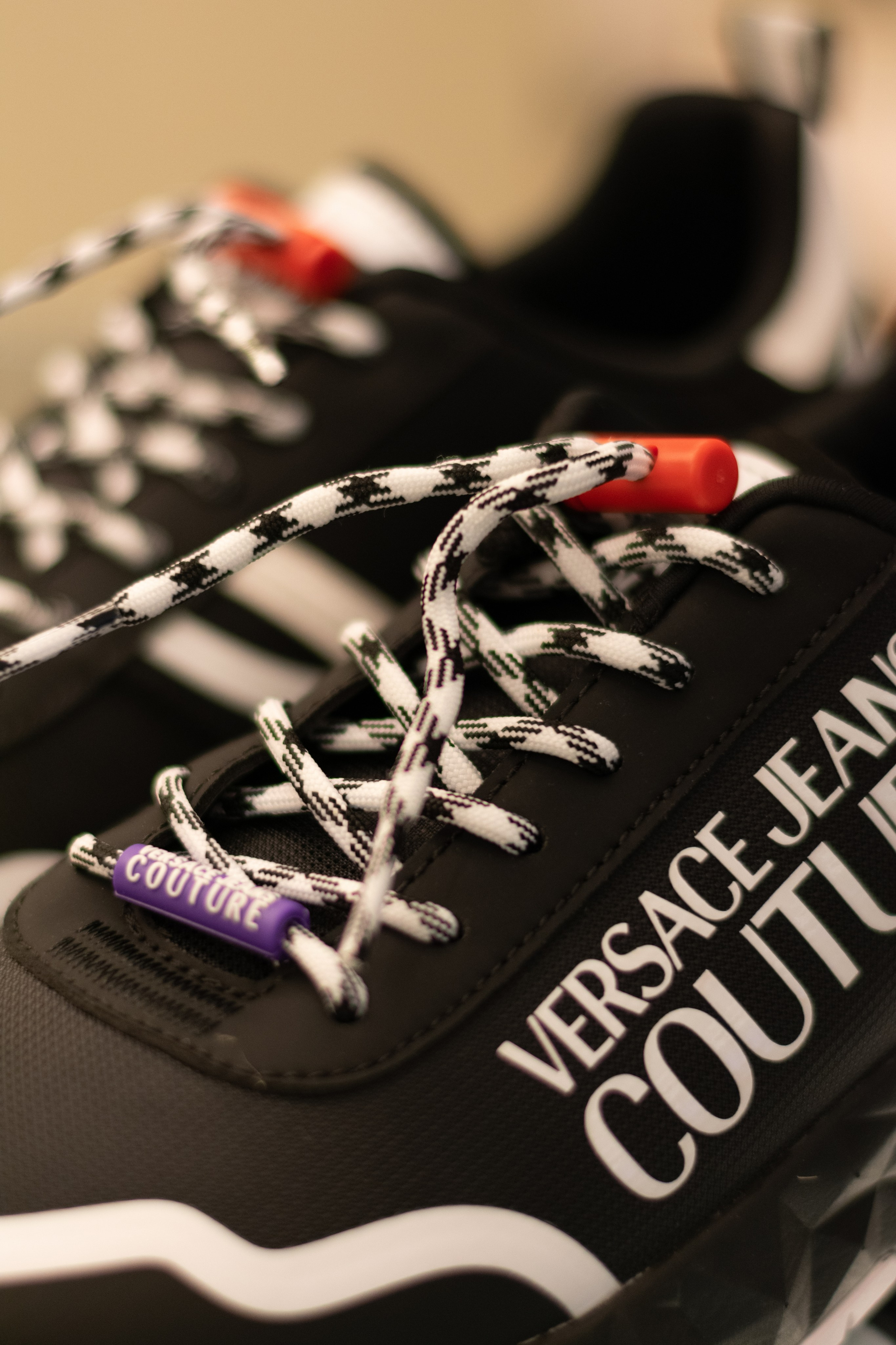 Для организаций. Предметная фотосессия для обувного магазина Capsula. Фотограф/видеограф Богдан Голованов