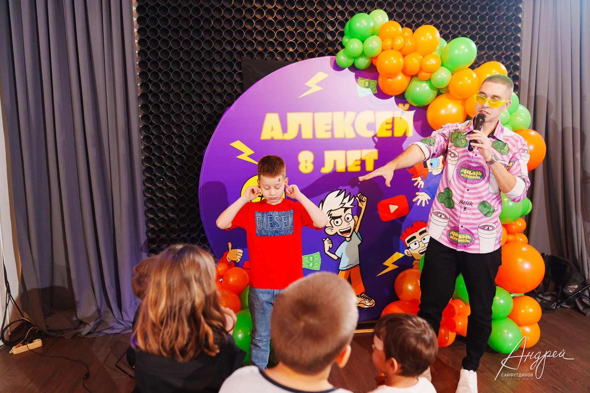 День Рождения Лёши. Лофт «Стрелка». Свадебный и семейный фотограф в Ростове-на-Дону. Андрей Сайфутдинов