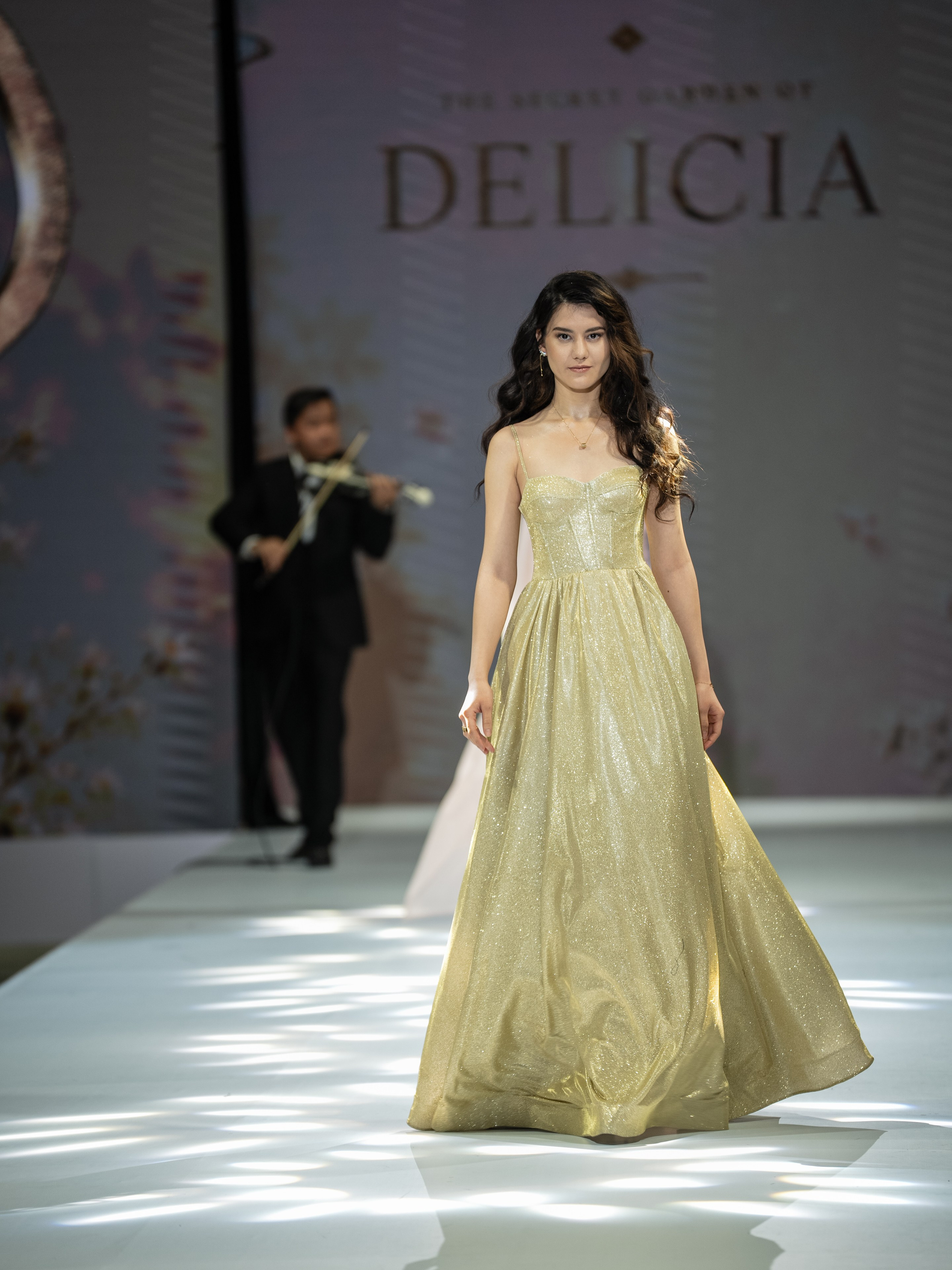 EURASIAN FASHION WEEK Delicia. Сайт Алматинского НЮ АРТ, будуар и фэшн фотографа Дениса Карпенко