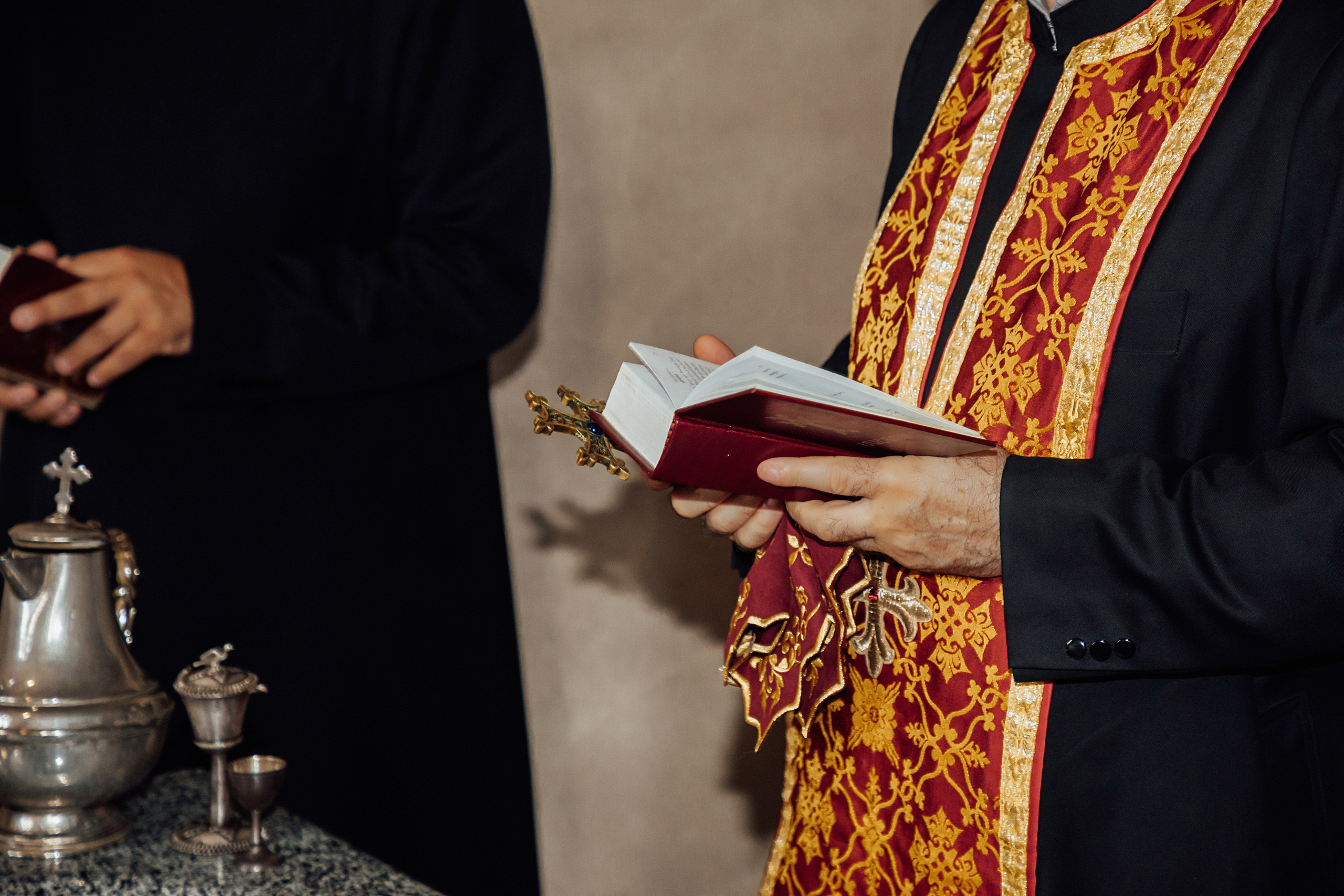 Крещение. Армянская церковь. Свадебный и семейный фотограф/видеограф в Краснодаре Наталья Осинская