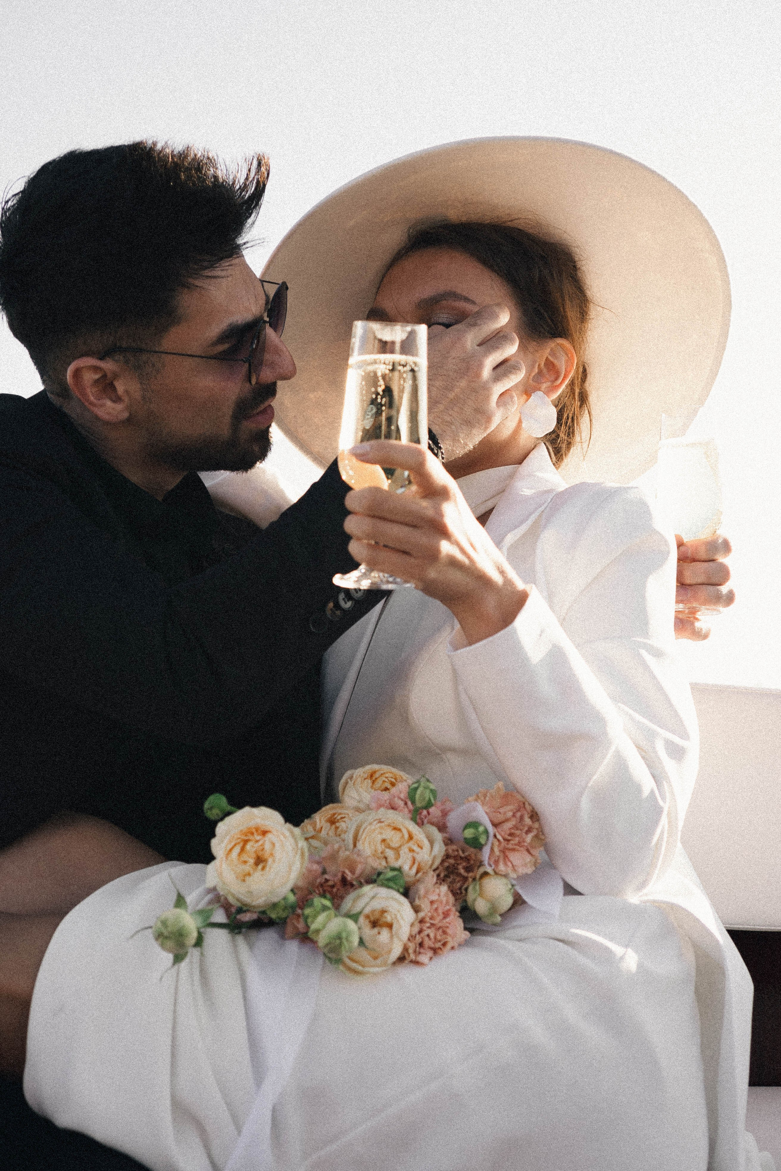 СВАДЕНБНАЯ СЬЕМКА НА КАТЕРЕ ПО КАНАЛАМ САНКТ-ПЕТЕРБУРГА И В АКВАТОРИИ НЕВЫ. Профессиональный фотограф, Санкт-Петербург — Виктория Богомолова