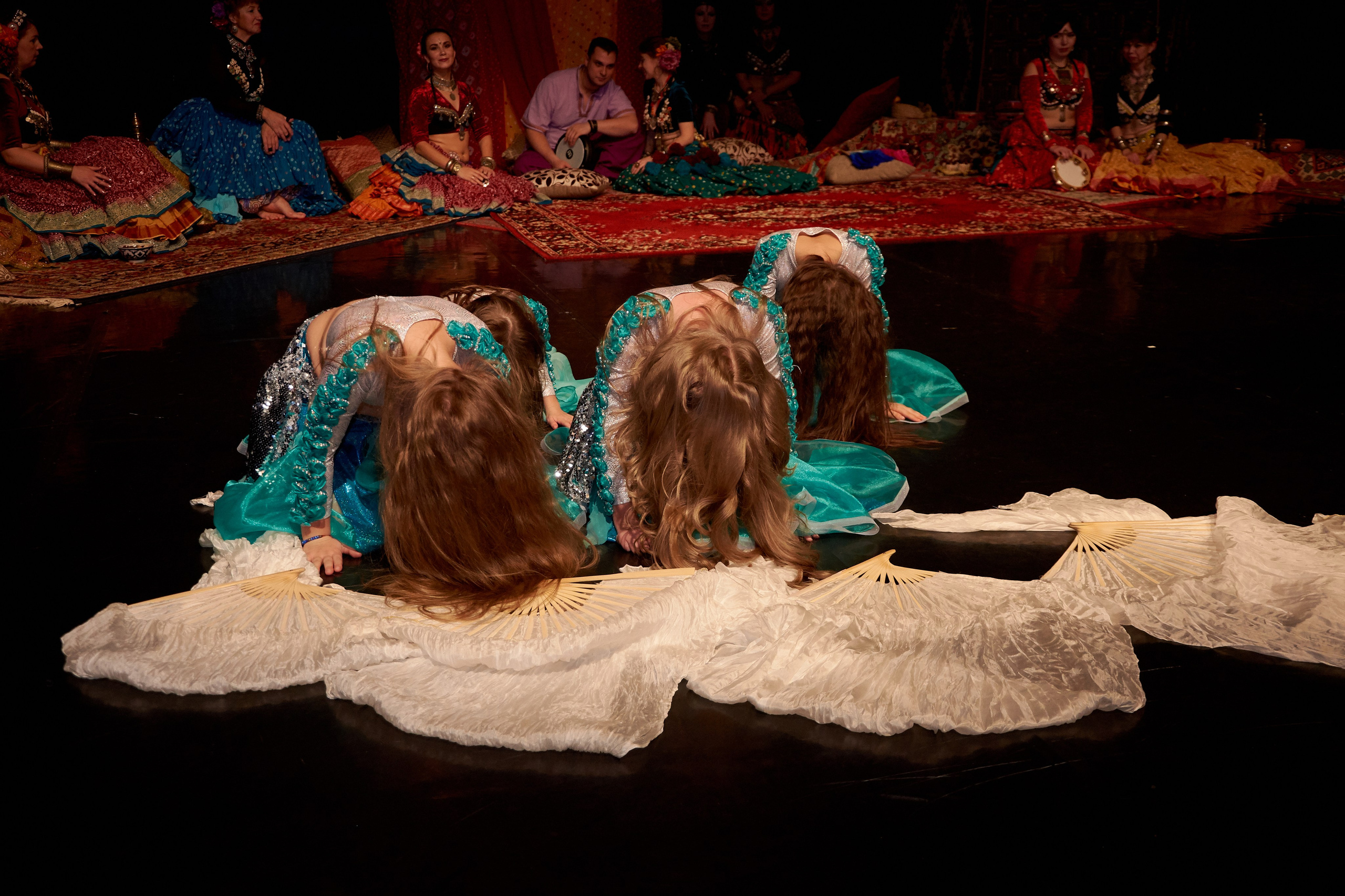 Город танцующего народа. Ольга Чёкотова (Фотограф Кострома)