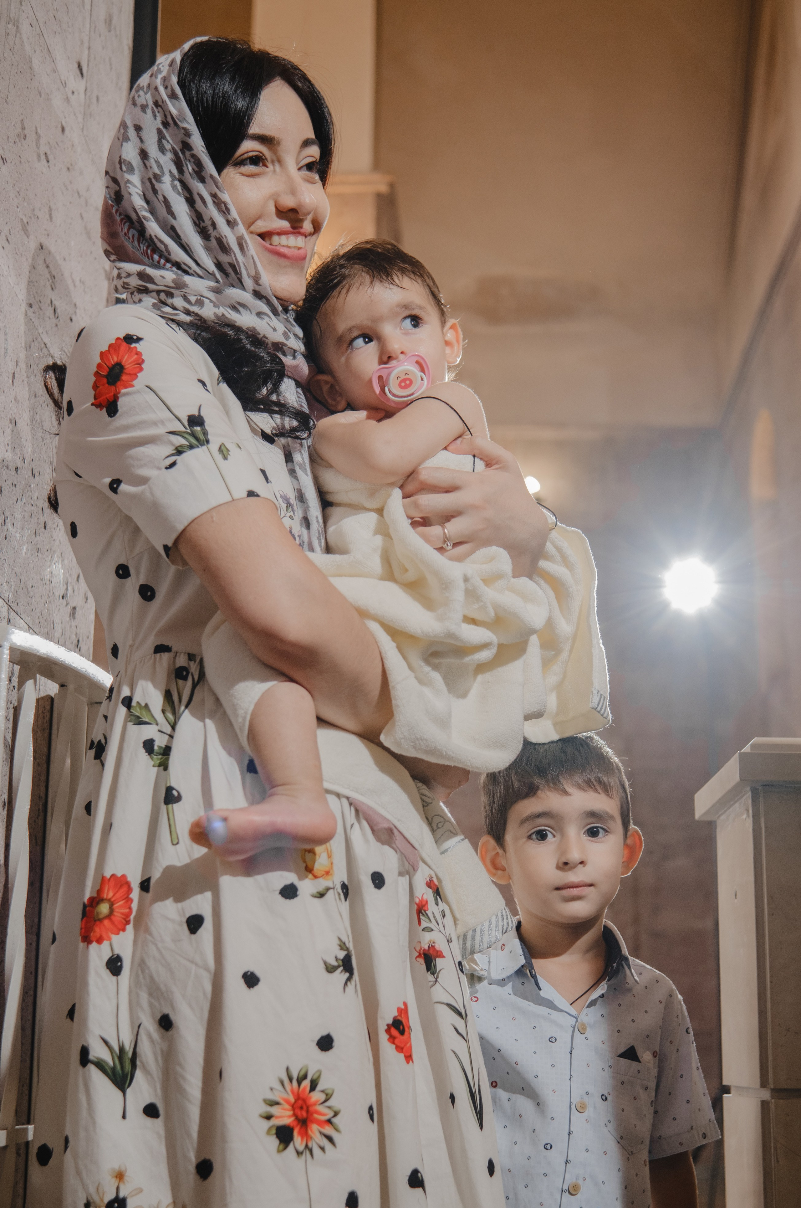 Армянская церковь. Семейный фотограф на крещение и венчание